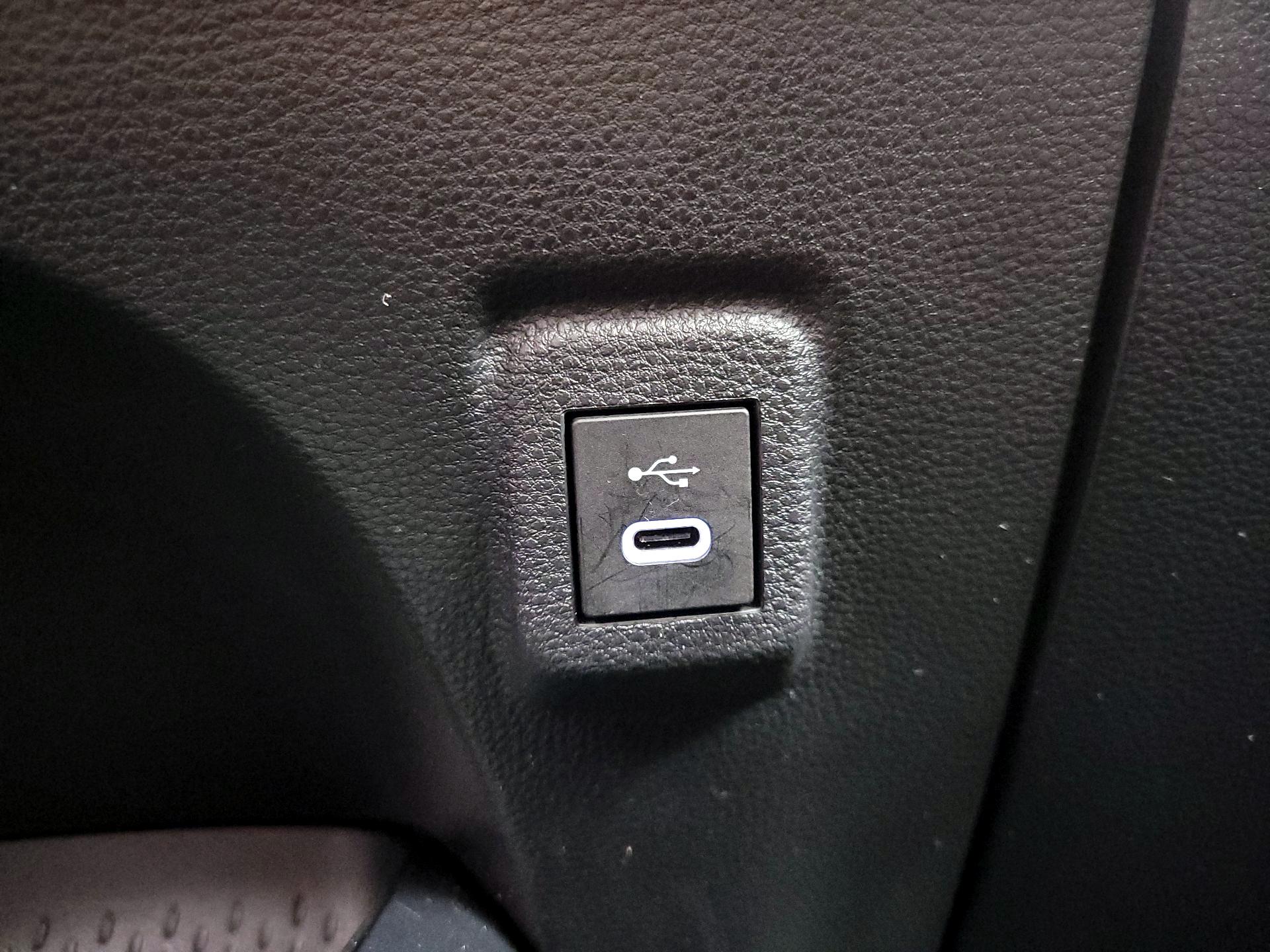 Thumbnail: 2023 Toyota Corolla - 18