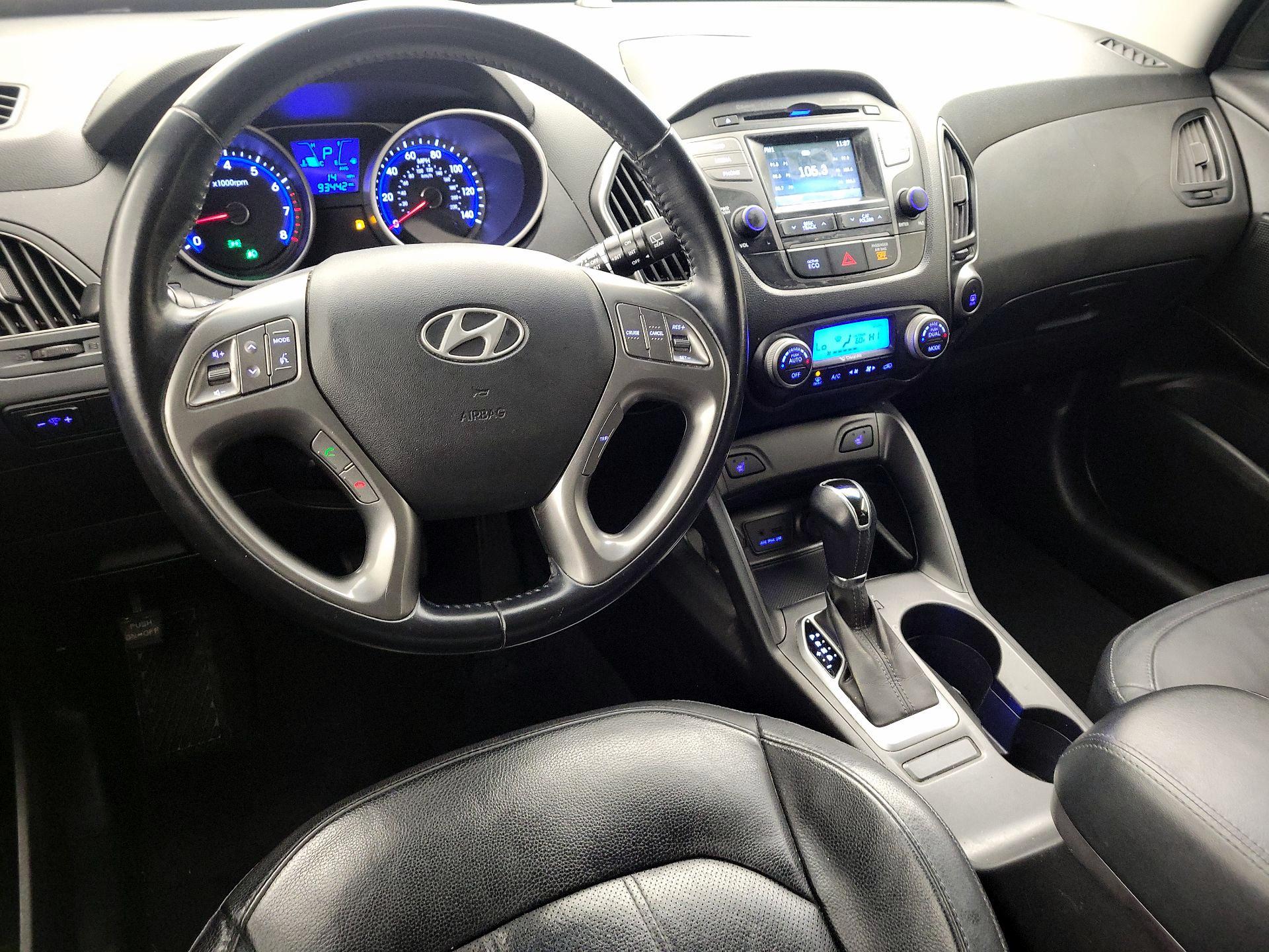 Thumbnail: 2014 Hyundai Tucson - 9