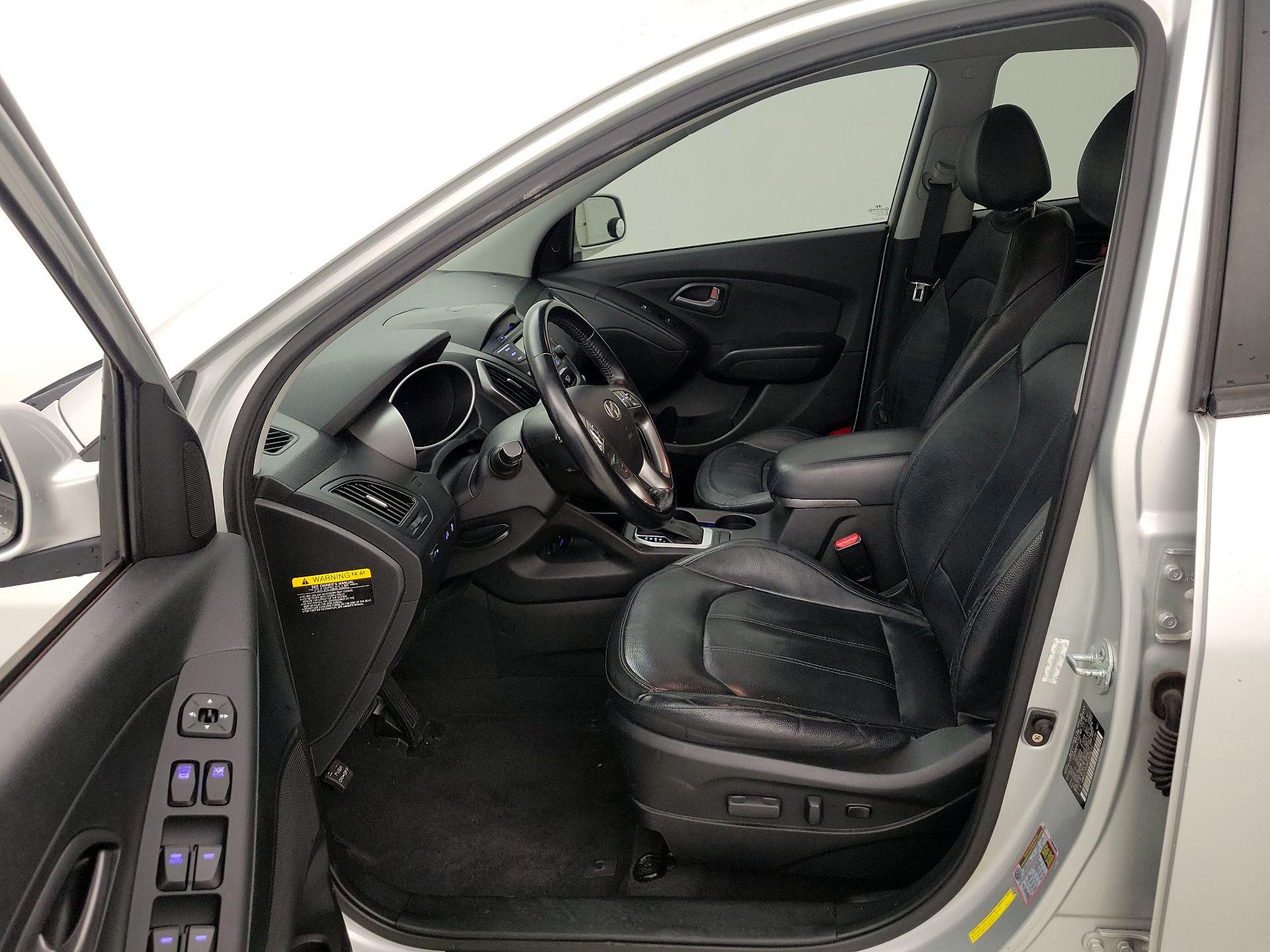 Thumbnail: 2014 Hyundai Tucson - 11