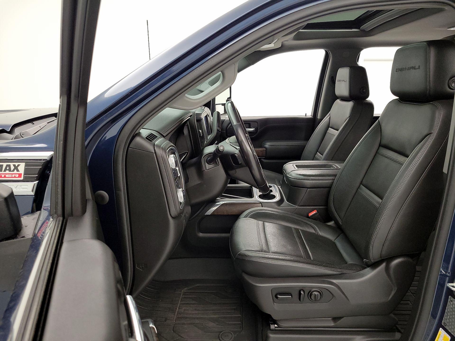 Thumbnail: 2021 GMC Sierra 3500 - 11