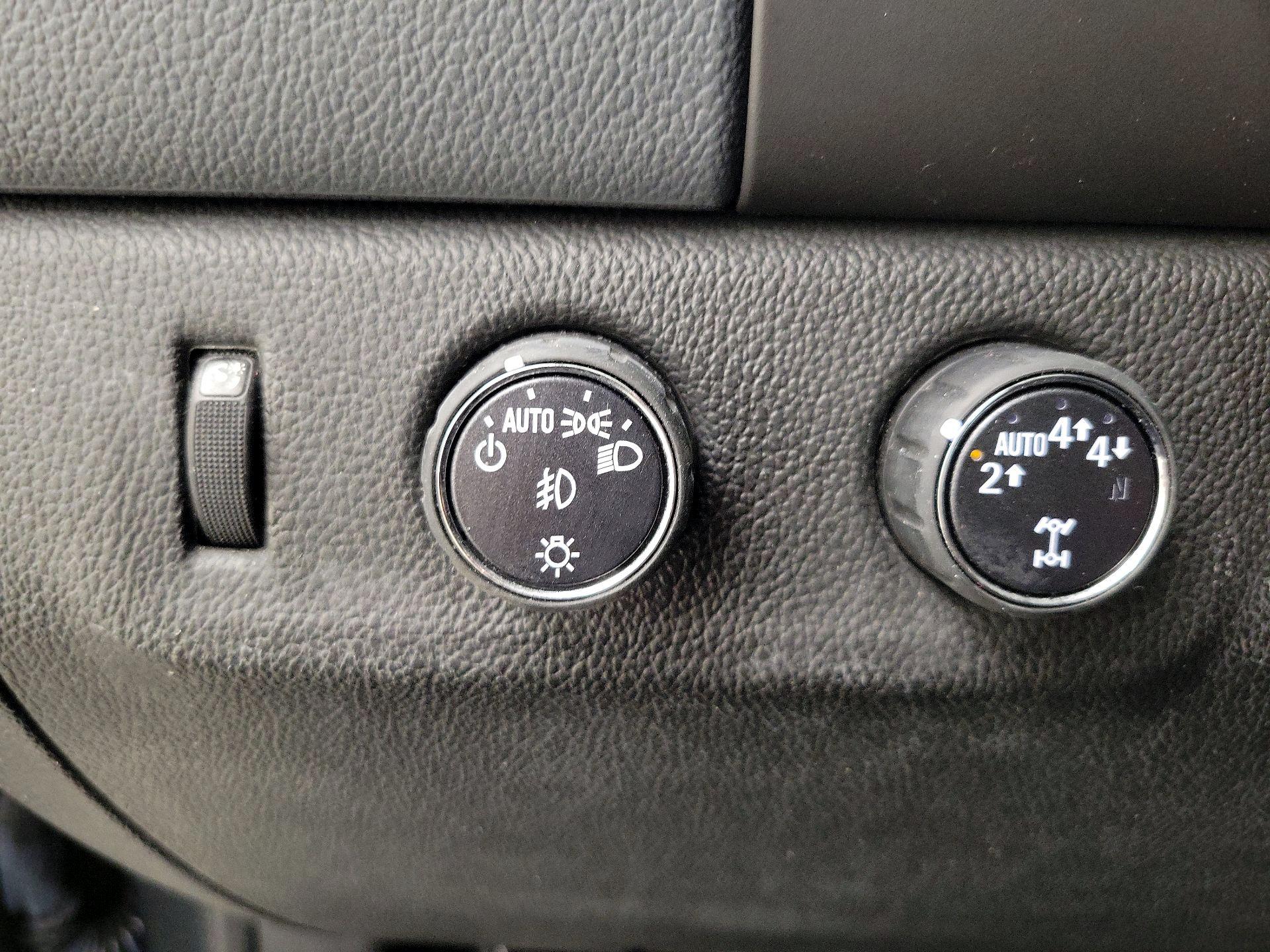 Thumbnail: 2017 Chevrolet Colorado - 13