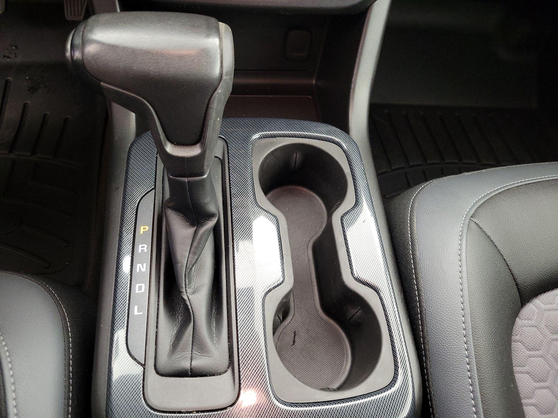 Thumbnail: 2017 Chevrolet Colorado - 17