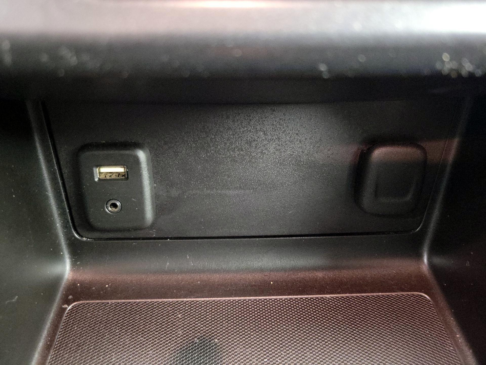 Thumbnail: 2017 Chevrolet Colorado - 18