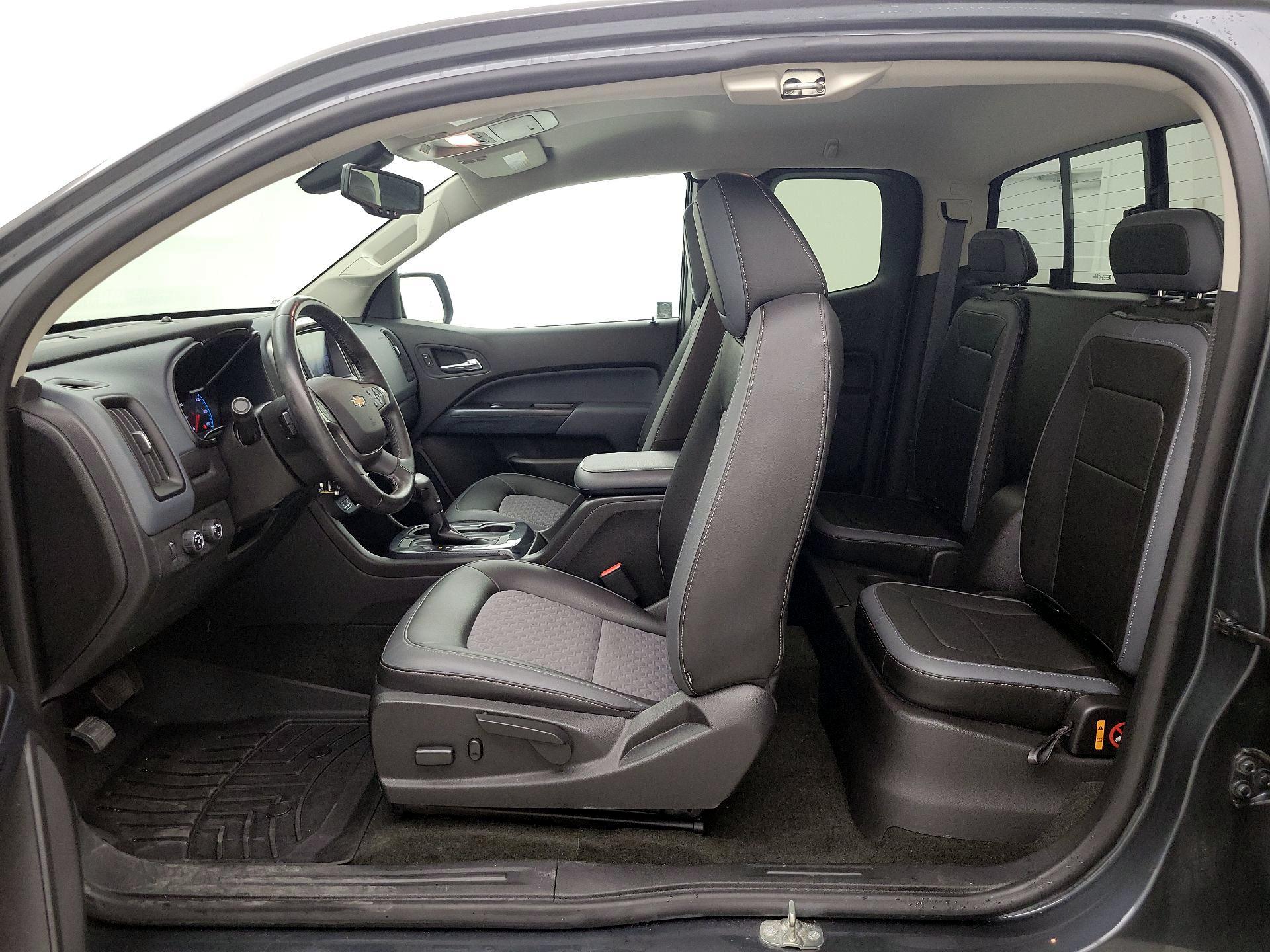 Thumbnail: 2017 Chevrolet Colorado - 19