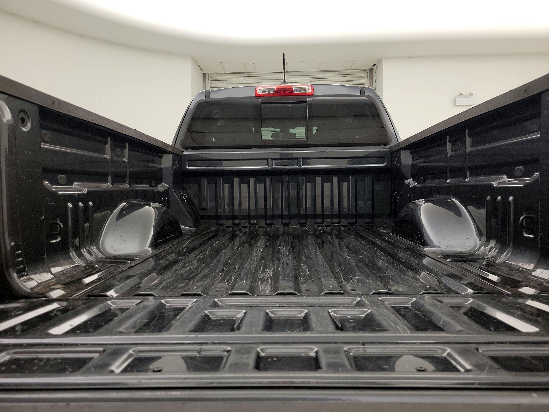 Thumbnail: 2017 Chevrolet Colorado - 20