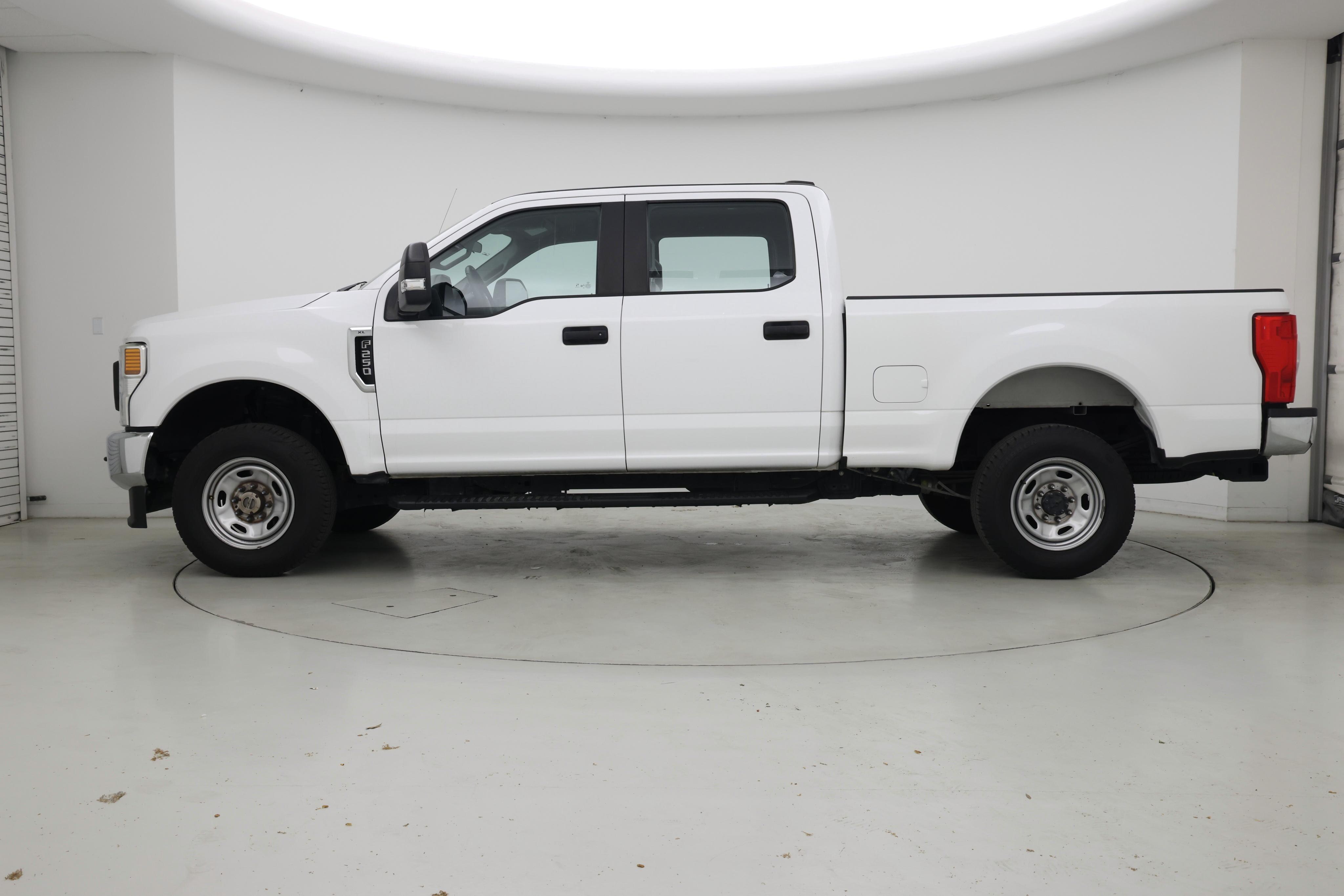 Thumbnail: 2022 Ford F-250 - 3