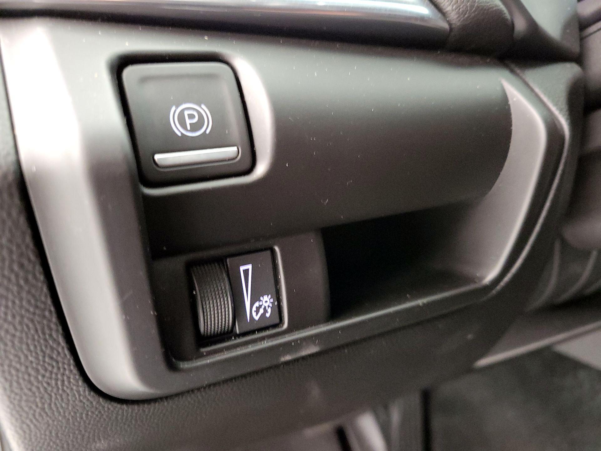 Thumbnail: 2020 Cadillac CT4 - 13