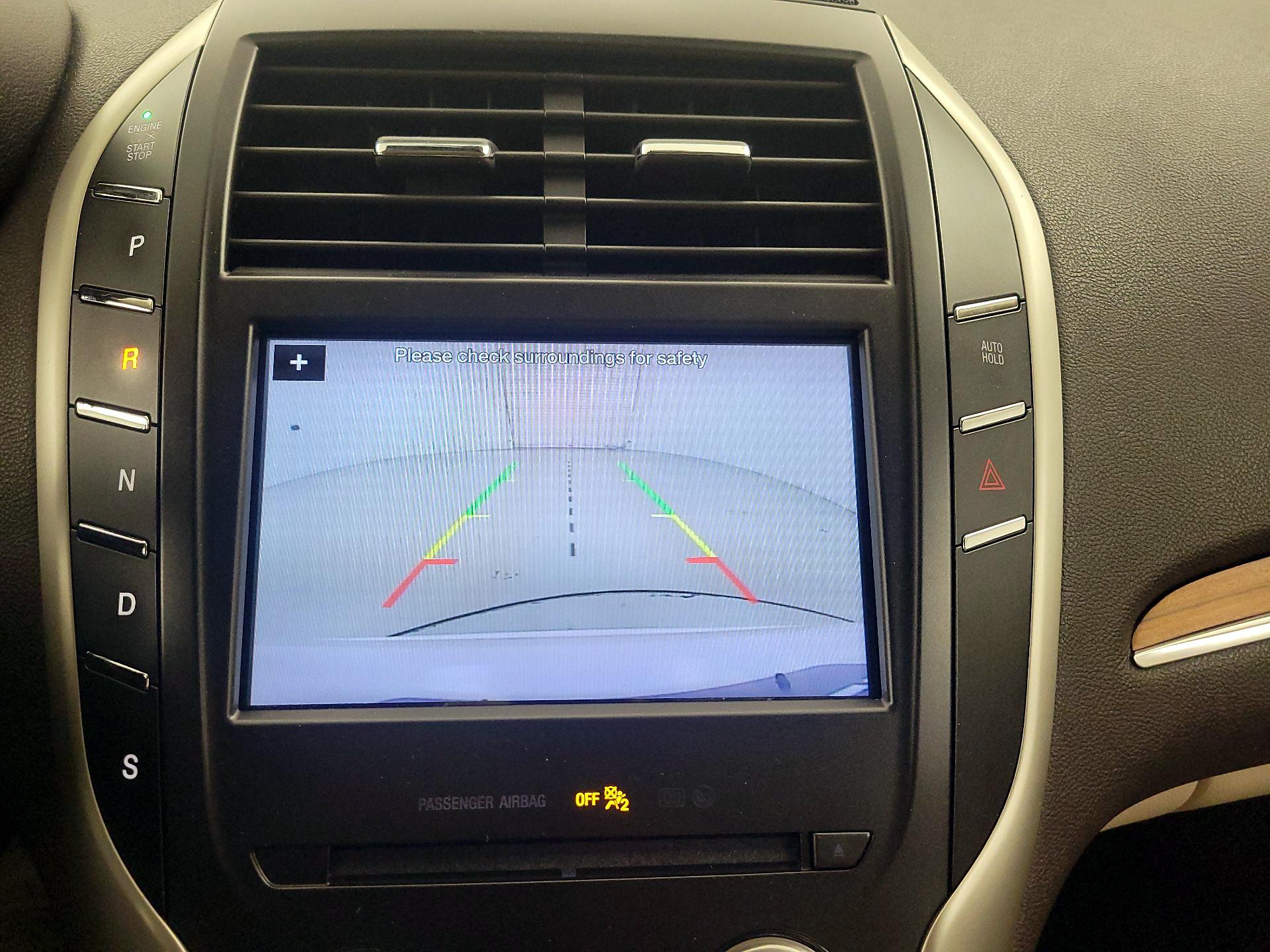 Thumbnail: 2017 Lincoln MKC - 15