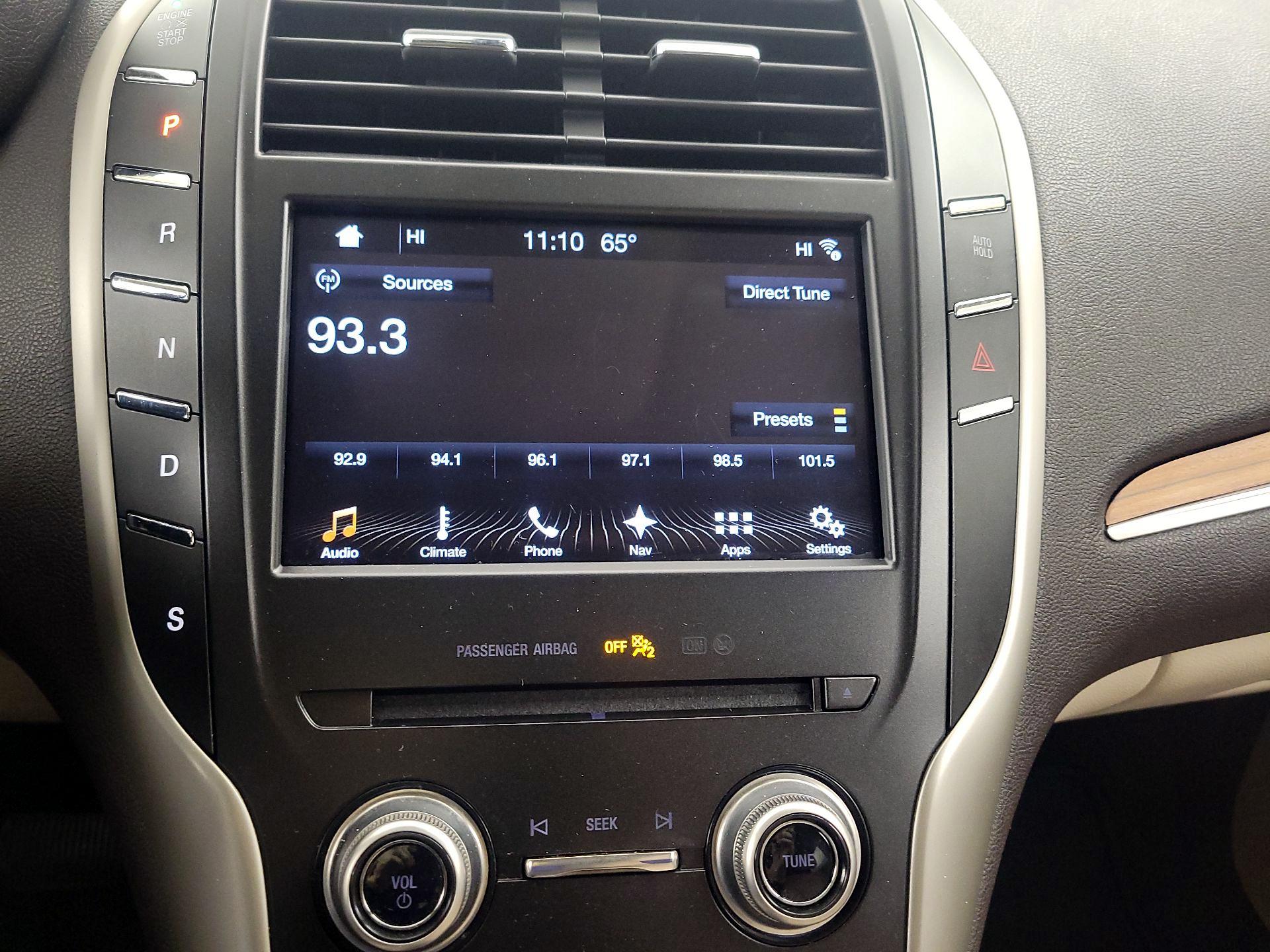 Thumbnail: 2017 Lincoln MKC - 16