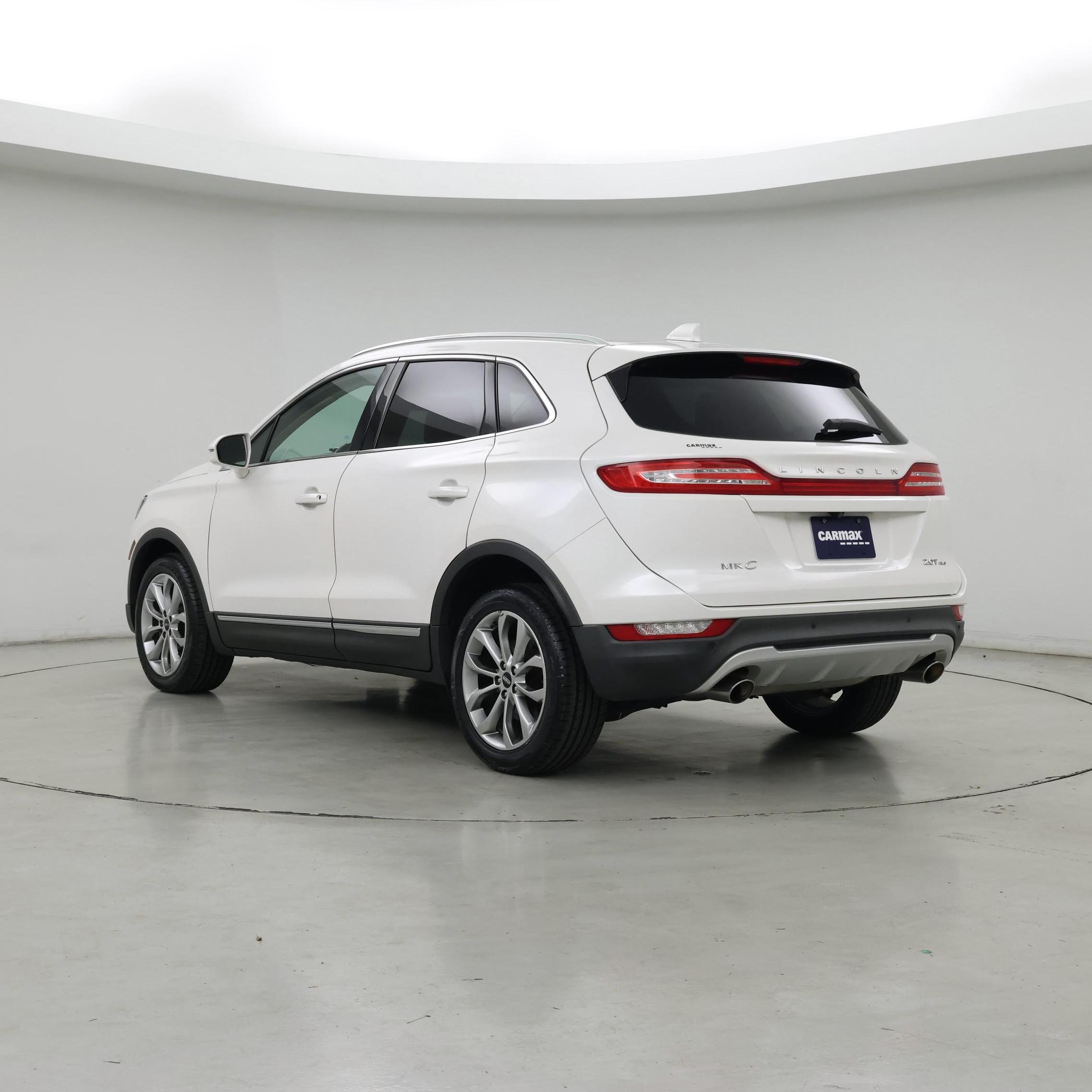 Thumbnail: 2017 Lincoln MKC - 2