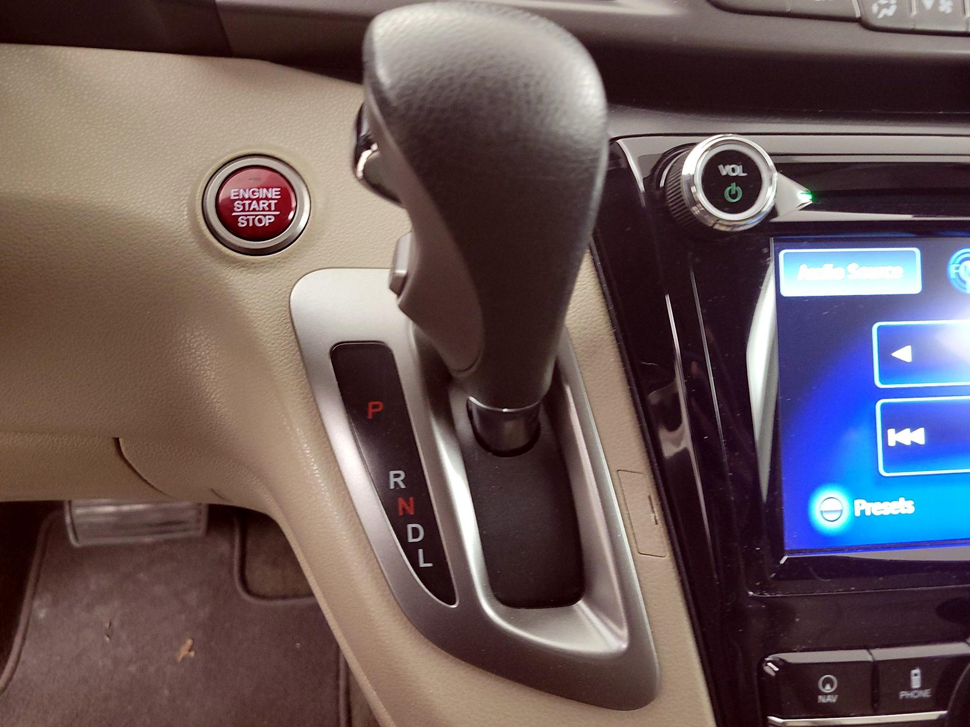 Thumbnail: 2014 Honda Odyssey - 17