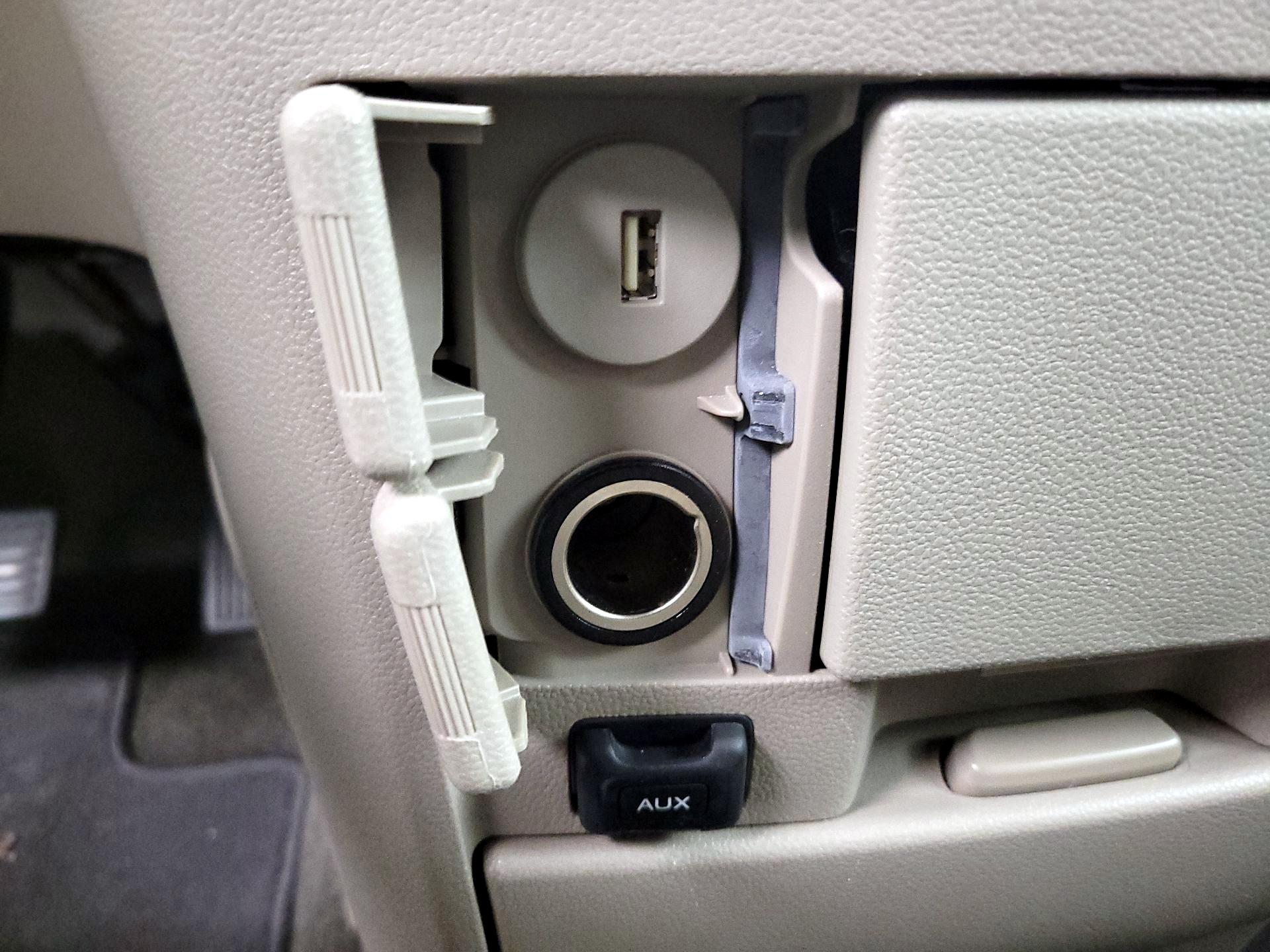 Thumbnail: 2014 Honda Odyssey - 18