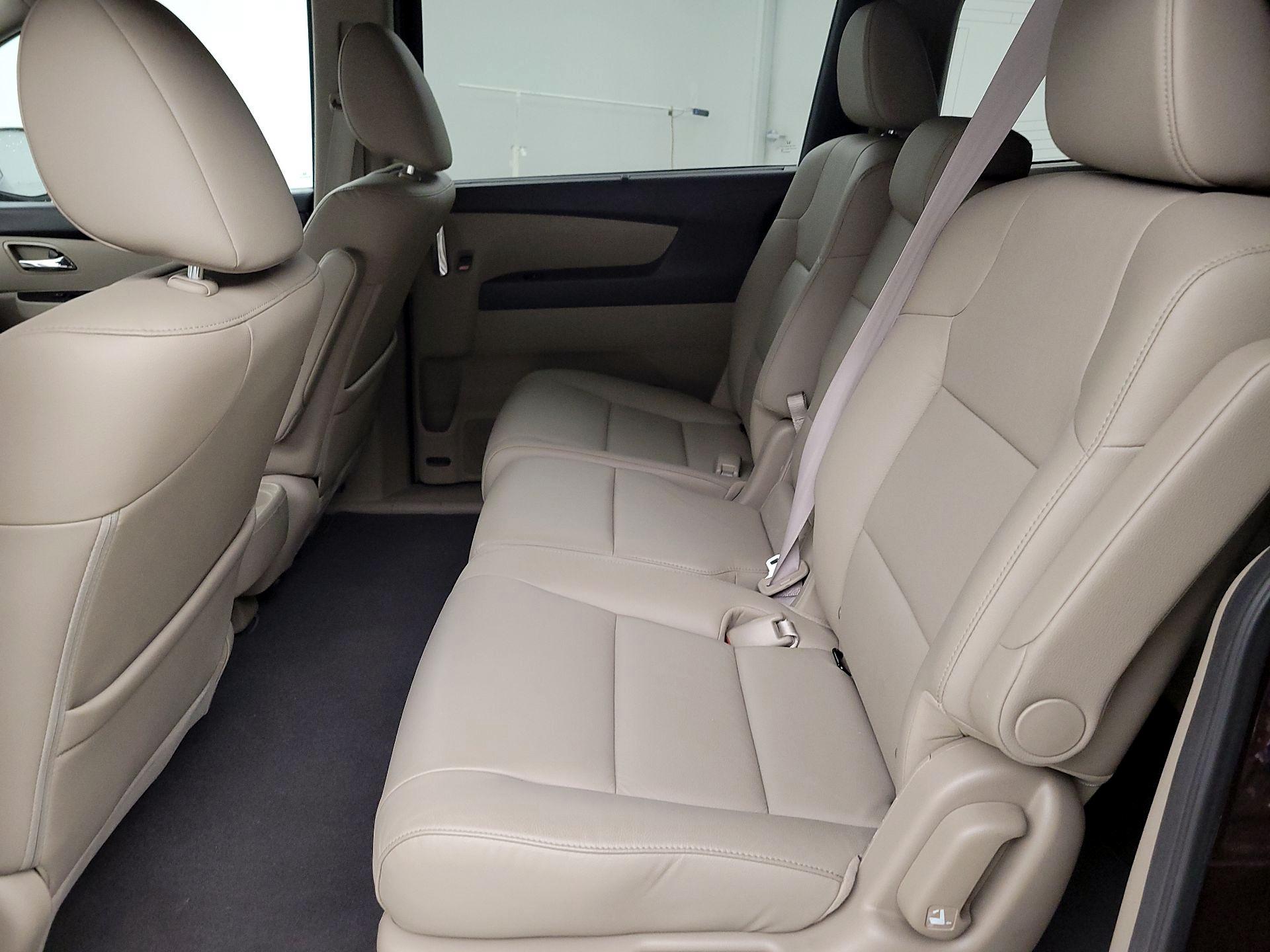 Thumbnail: 2014 Honda Odyssey - 20