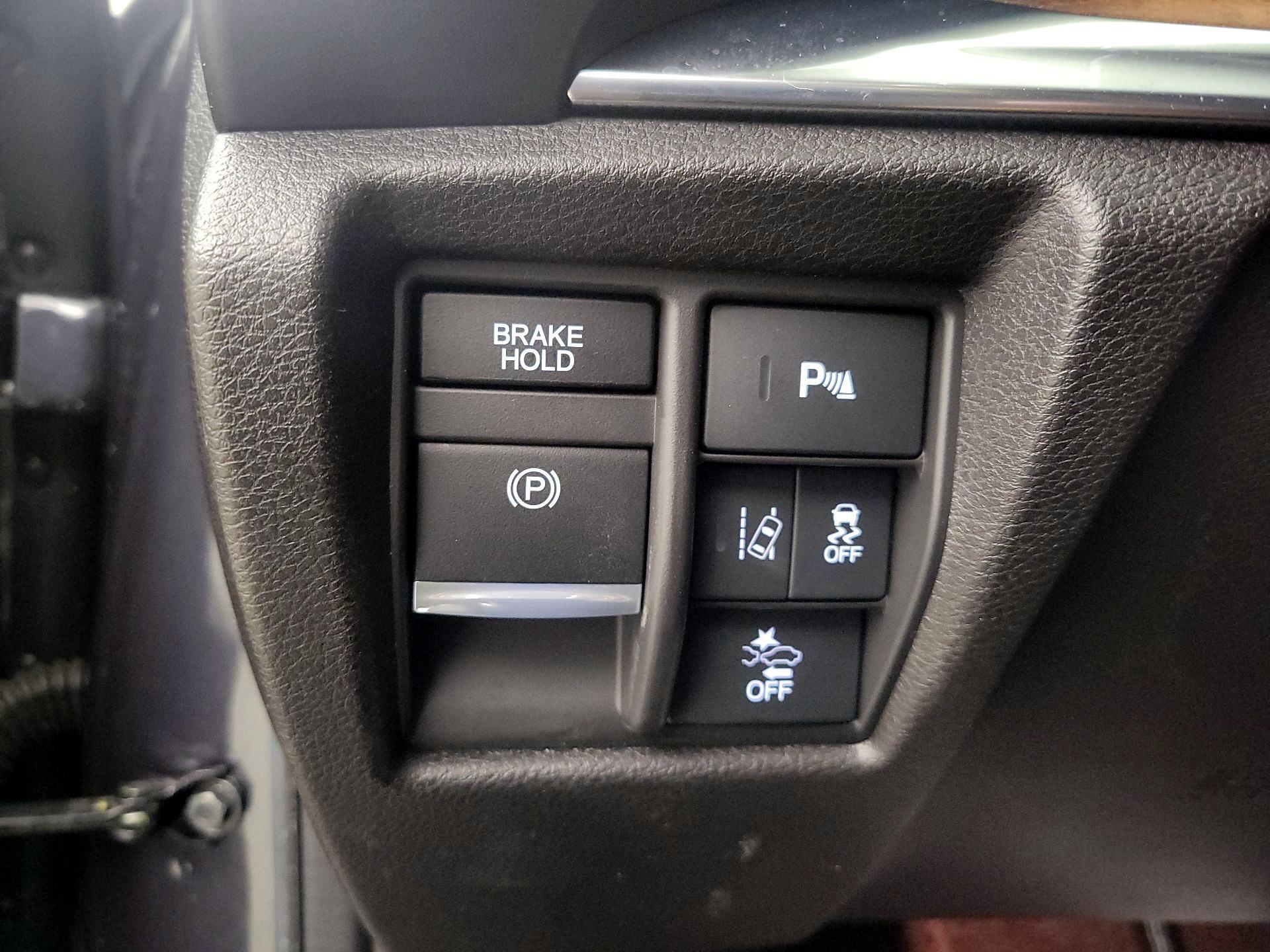 Thumbnail: 2020 Acura MDX - 13