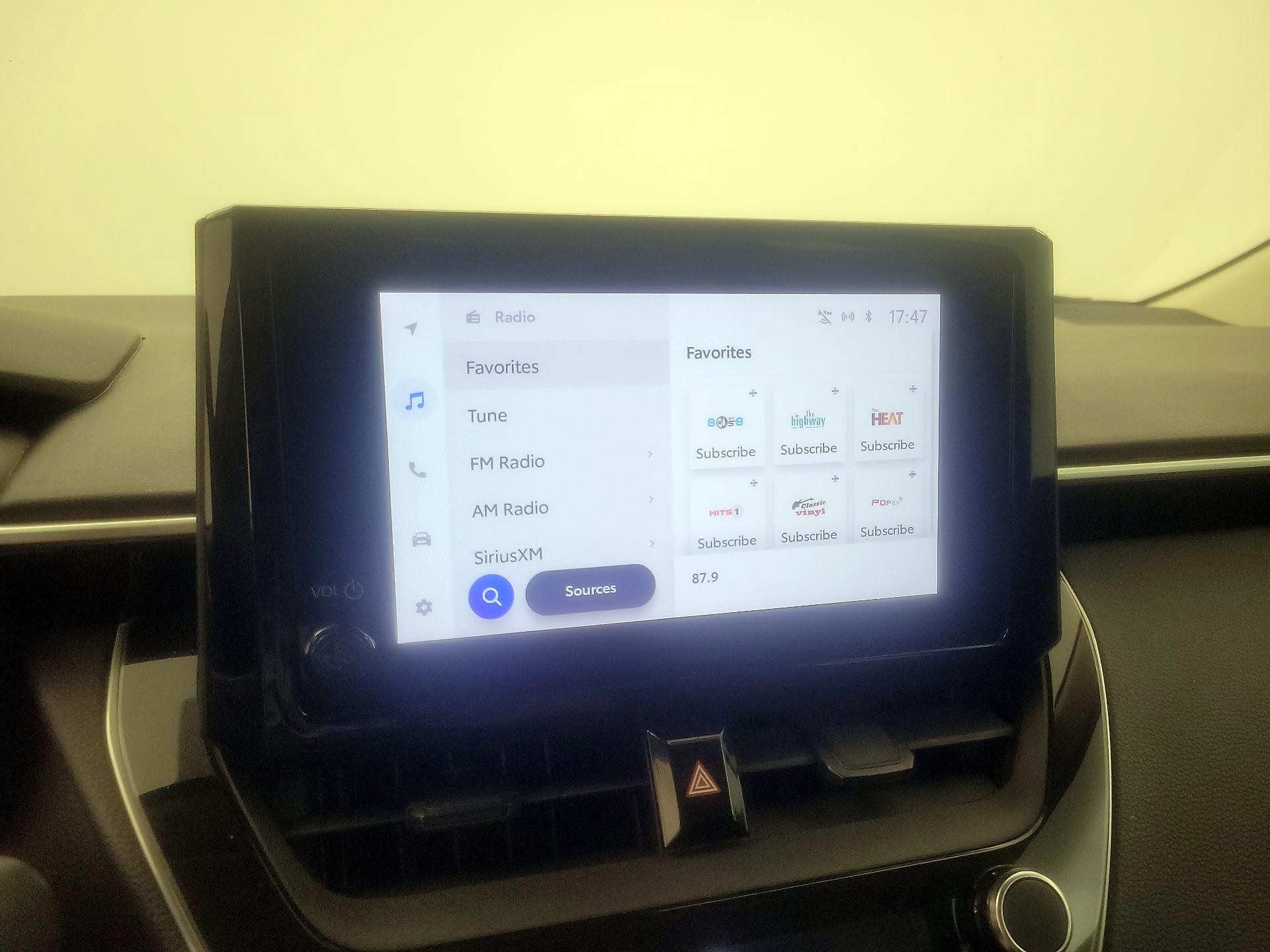 Thumbnail: 2023 Toyota Corolla - 15