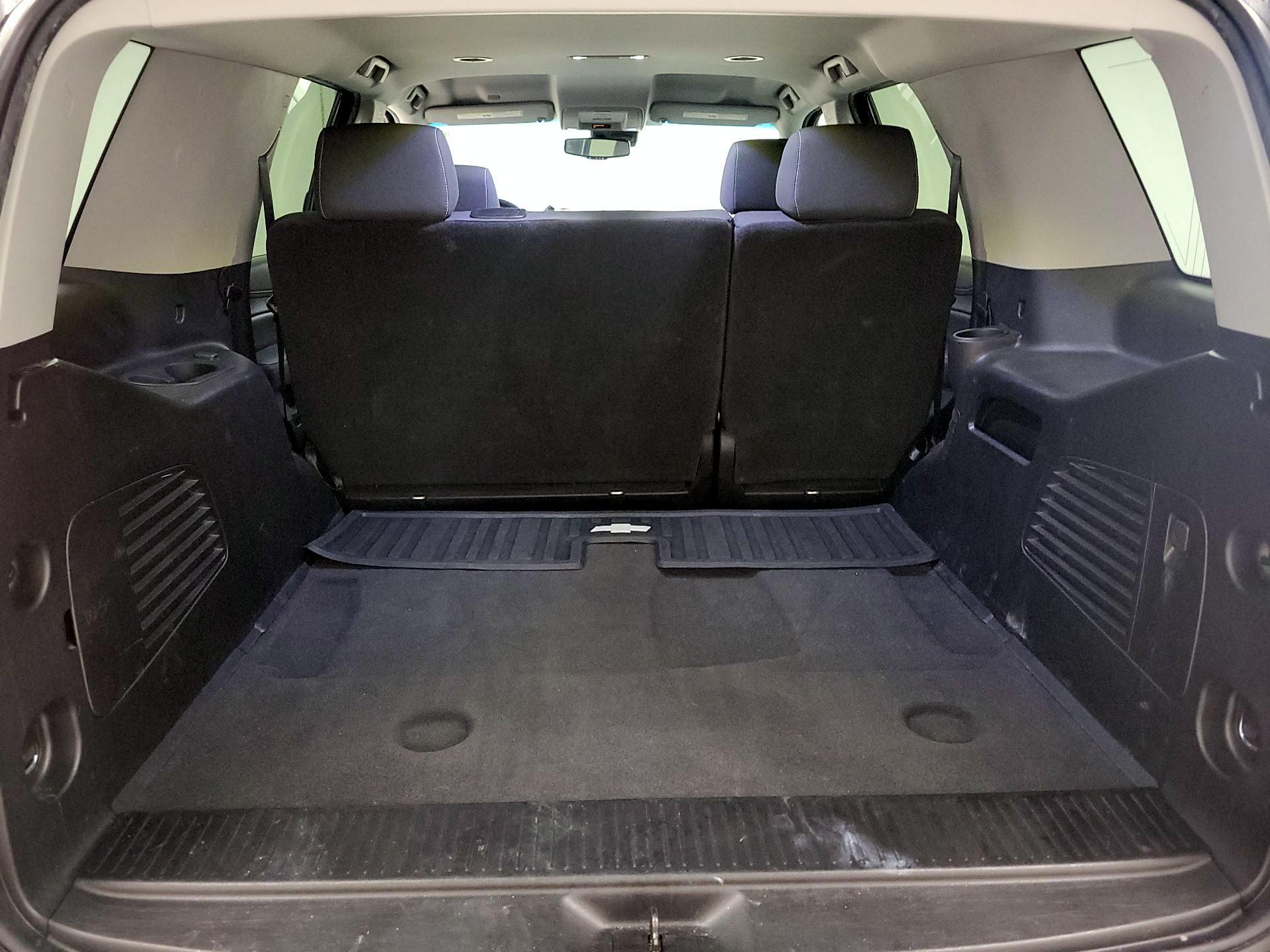 Thumbnail: 2019 Chevrolet Tahoe - 20