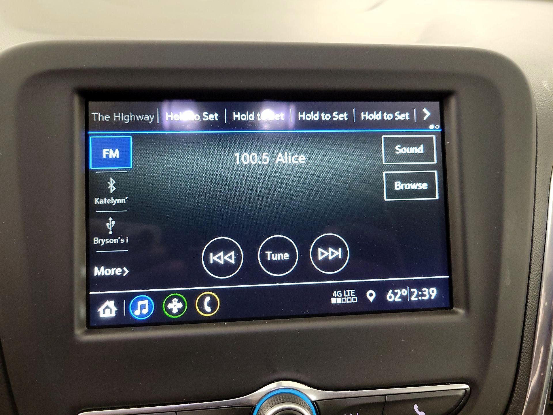 Thumbnail: 2019 Chevrolet Equinox - 15