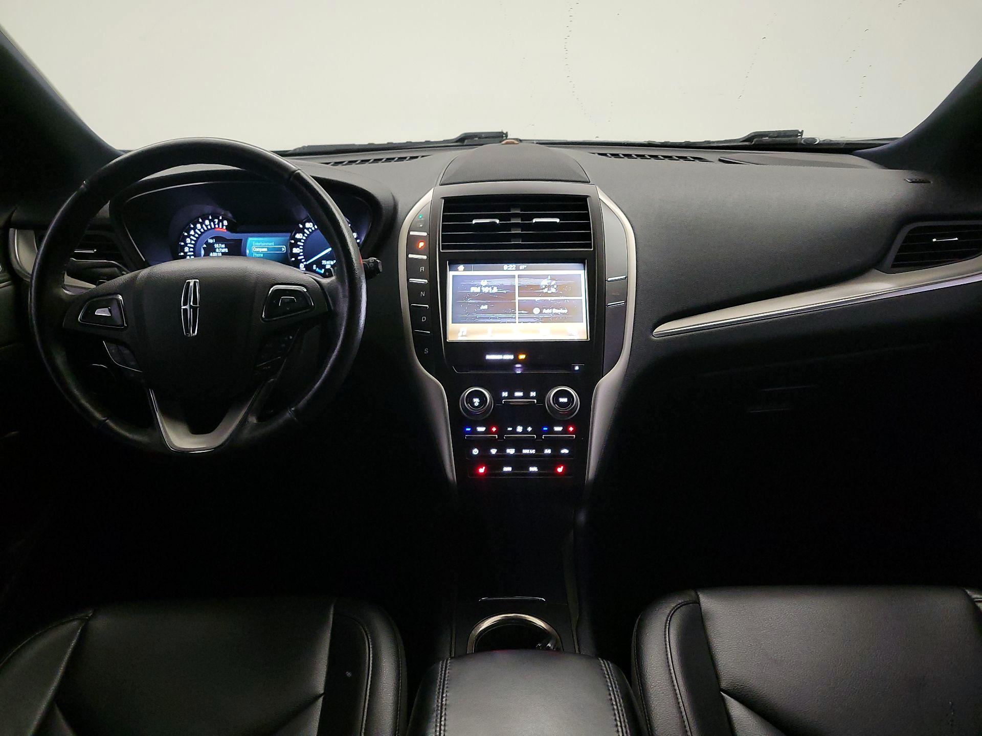 Thumbnail: 2016 Lincoln MKC - 9