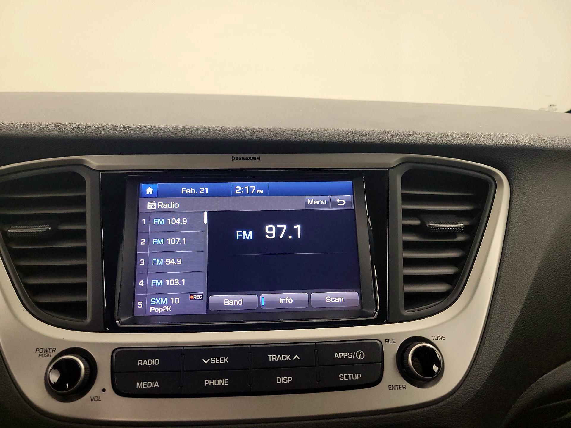 Thumbnail: 2019 Hyundai Accent - 15