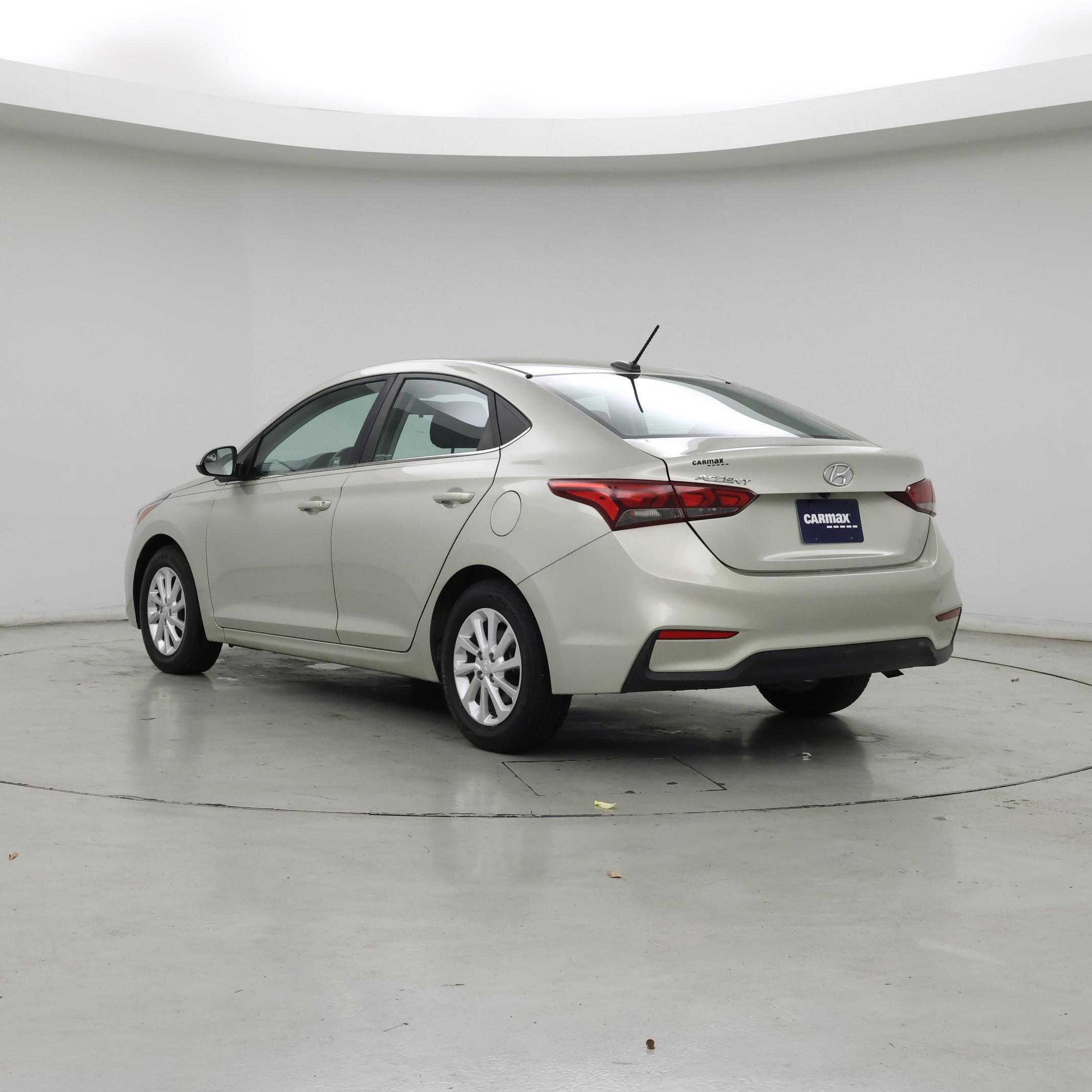 Thumbnail: 2019 Hyundai Accent - 2