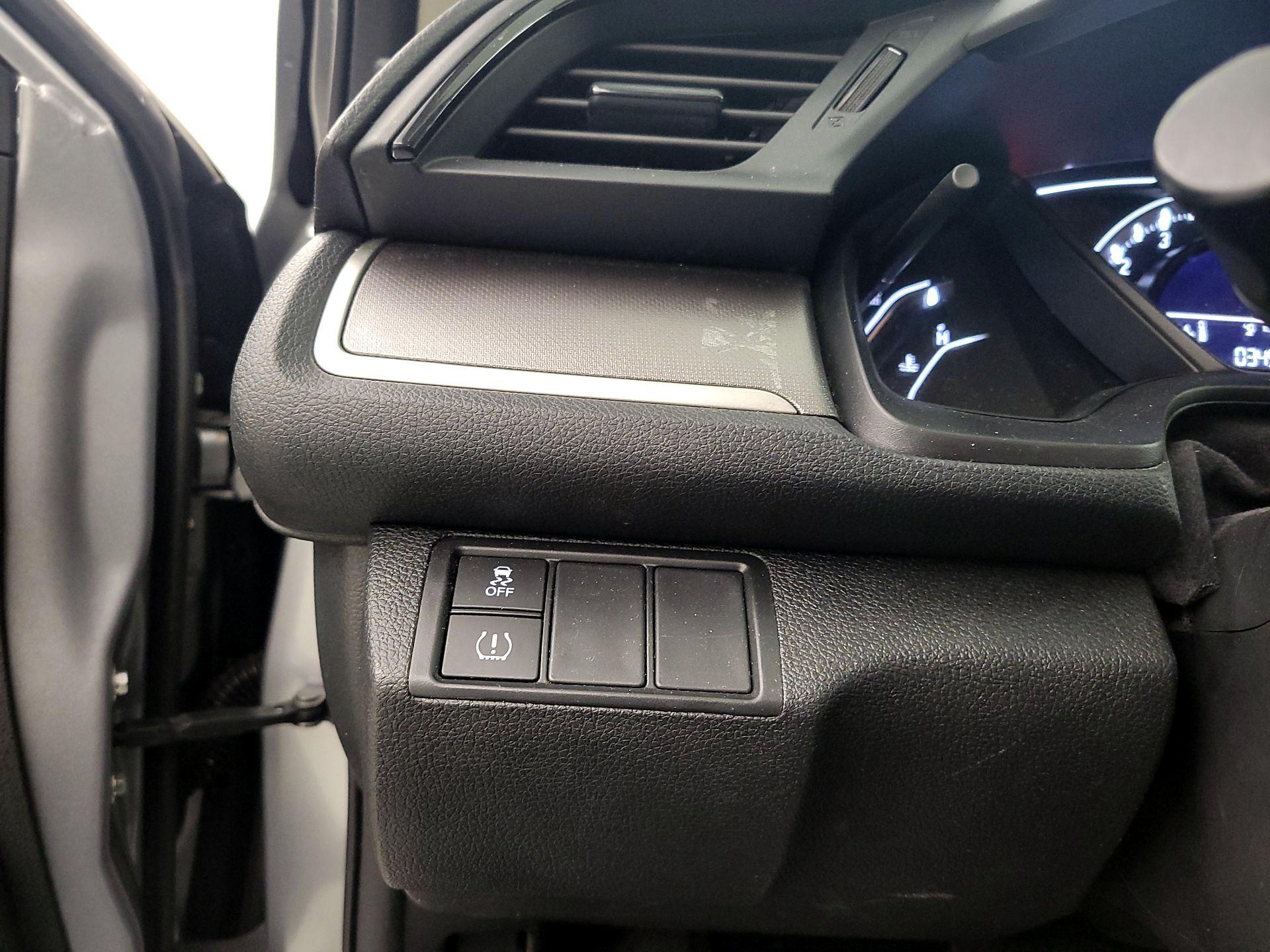 Thumbnail: 2018 Honda Civic - 13