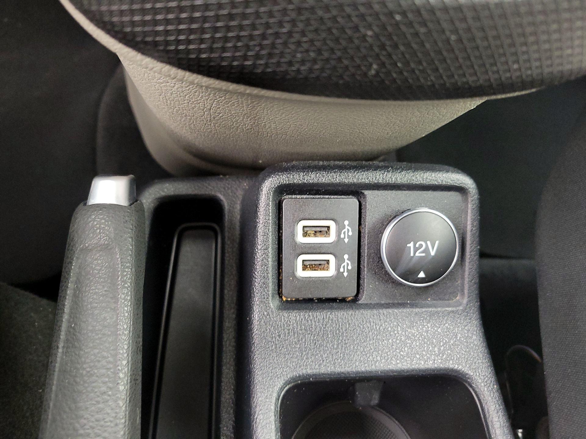 Thumbnail: 2020 Ford Transit Series - 19