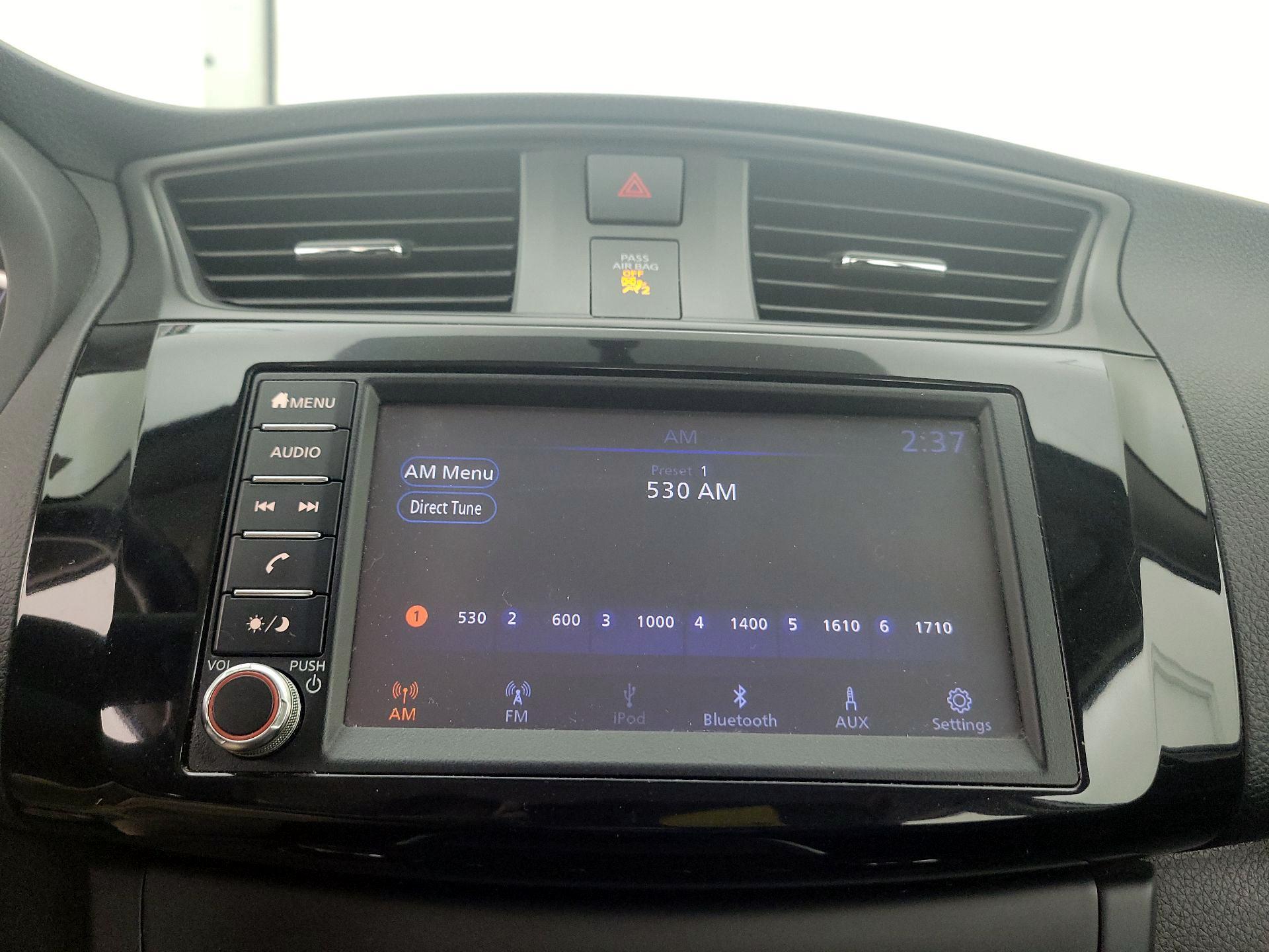 Thumbnail: 2019 Nissan Sentra - 15