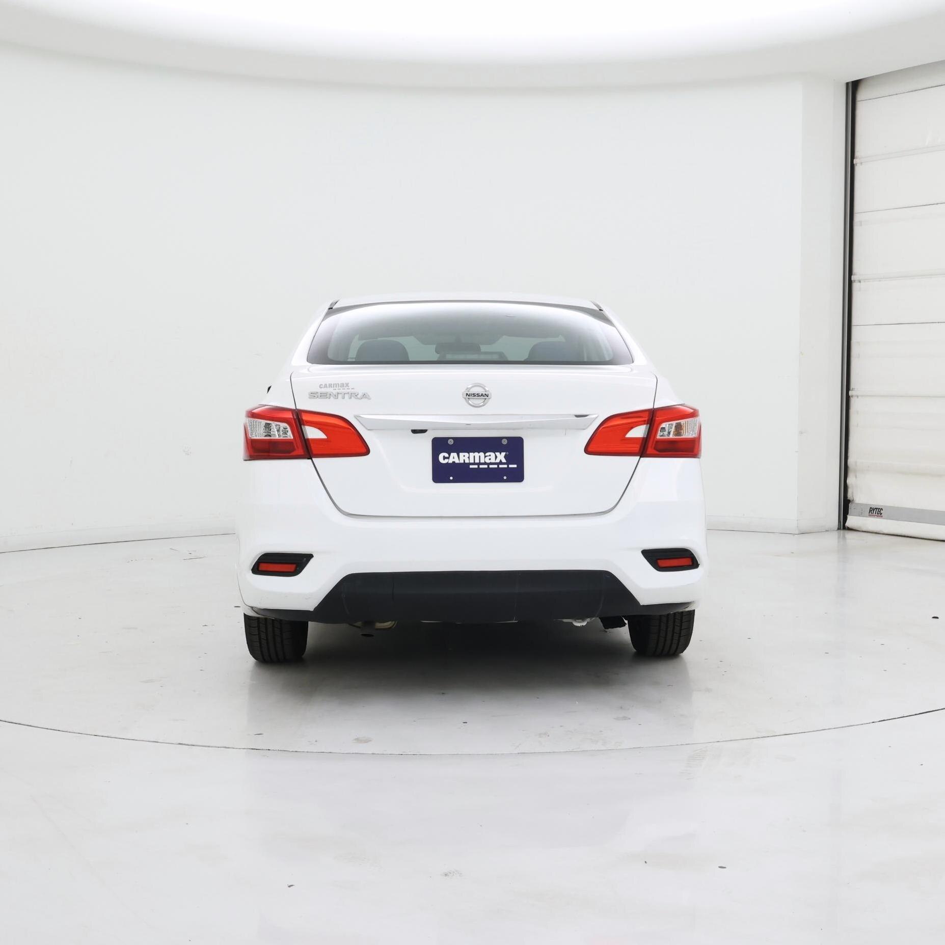 Thumbnail: 2019 Nissan Sentra - 6