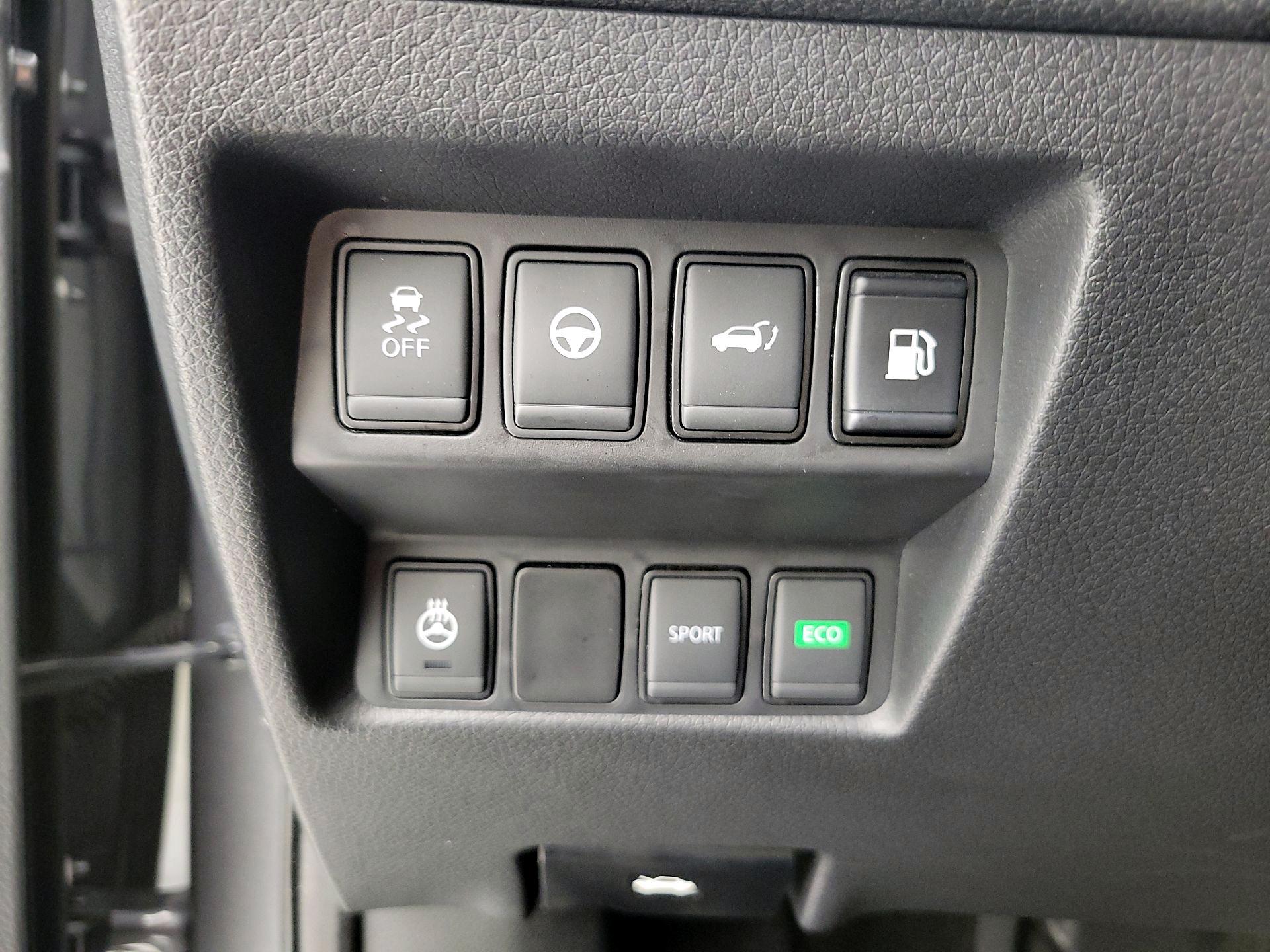 Thumbnail: 2019 Nissan Rogue - 13