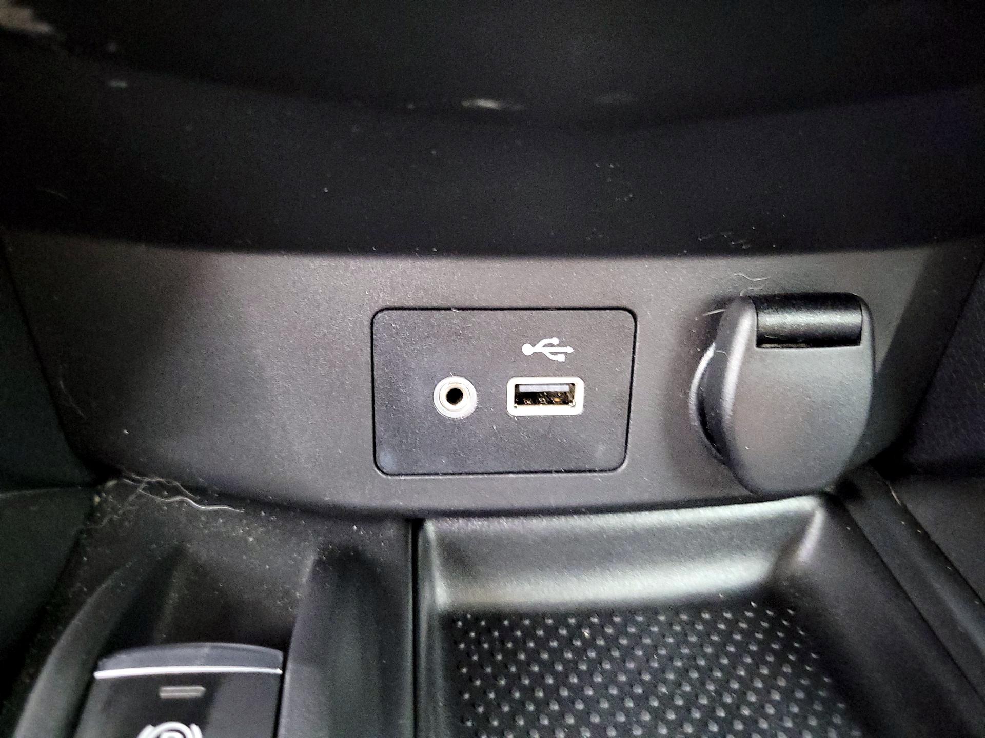 Thumbnail: 2019 Nissan Rogue - 19