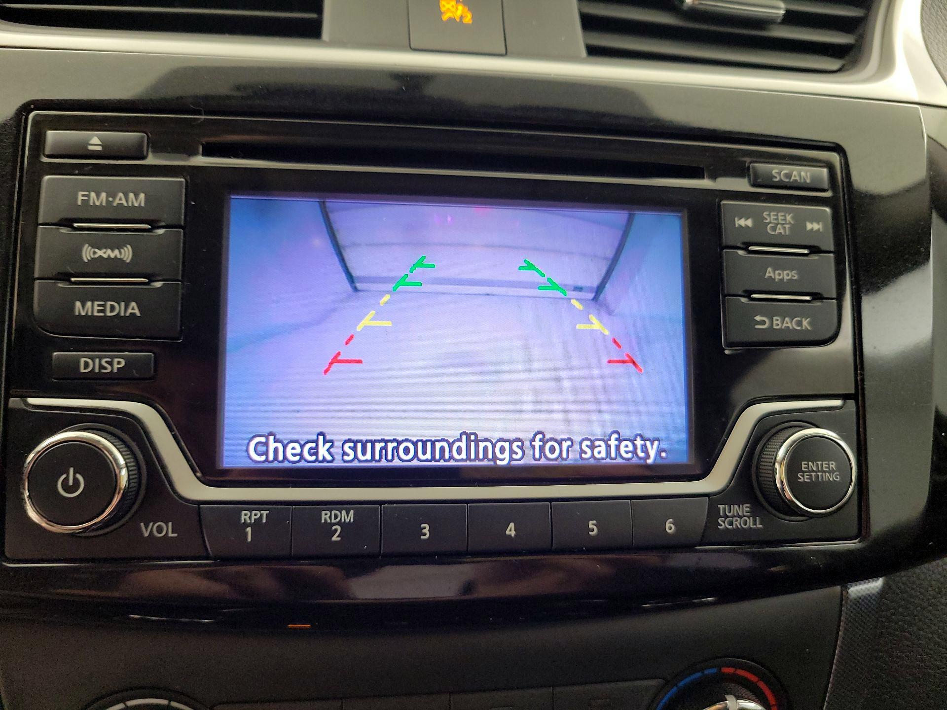 Thumbnail: 2016 Nissan Sentra - 14