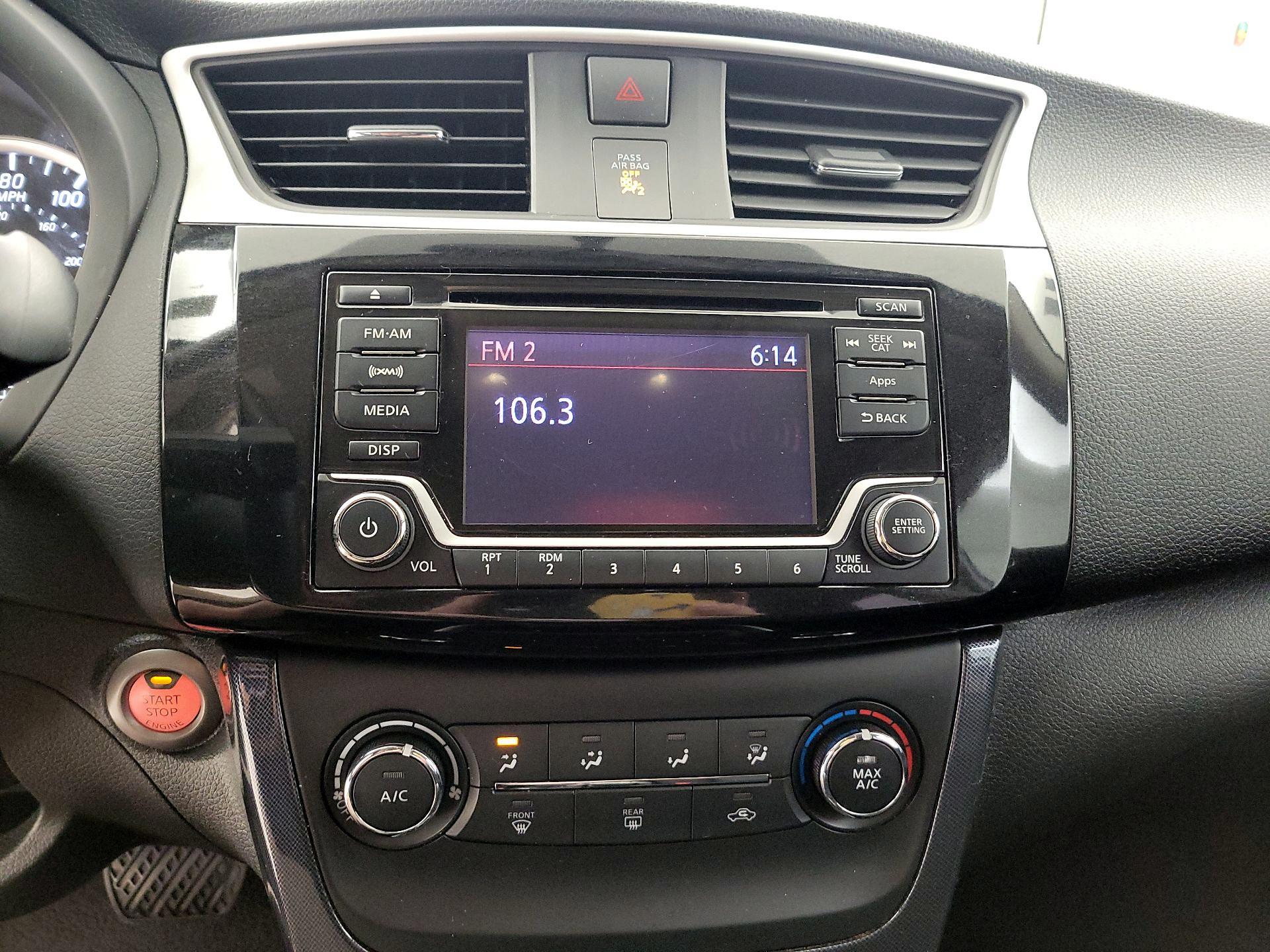 Thumbnail: 2016 Nissan Sentra - 15