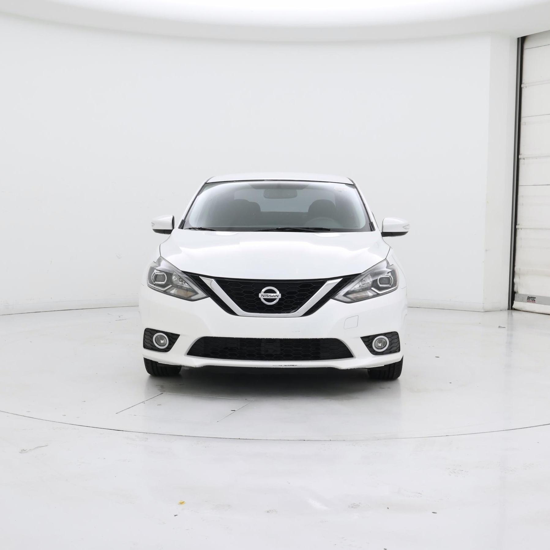 Thumbnail: 2016 Nissan Sentra - 5