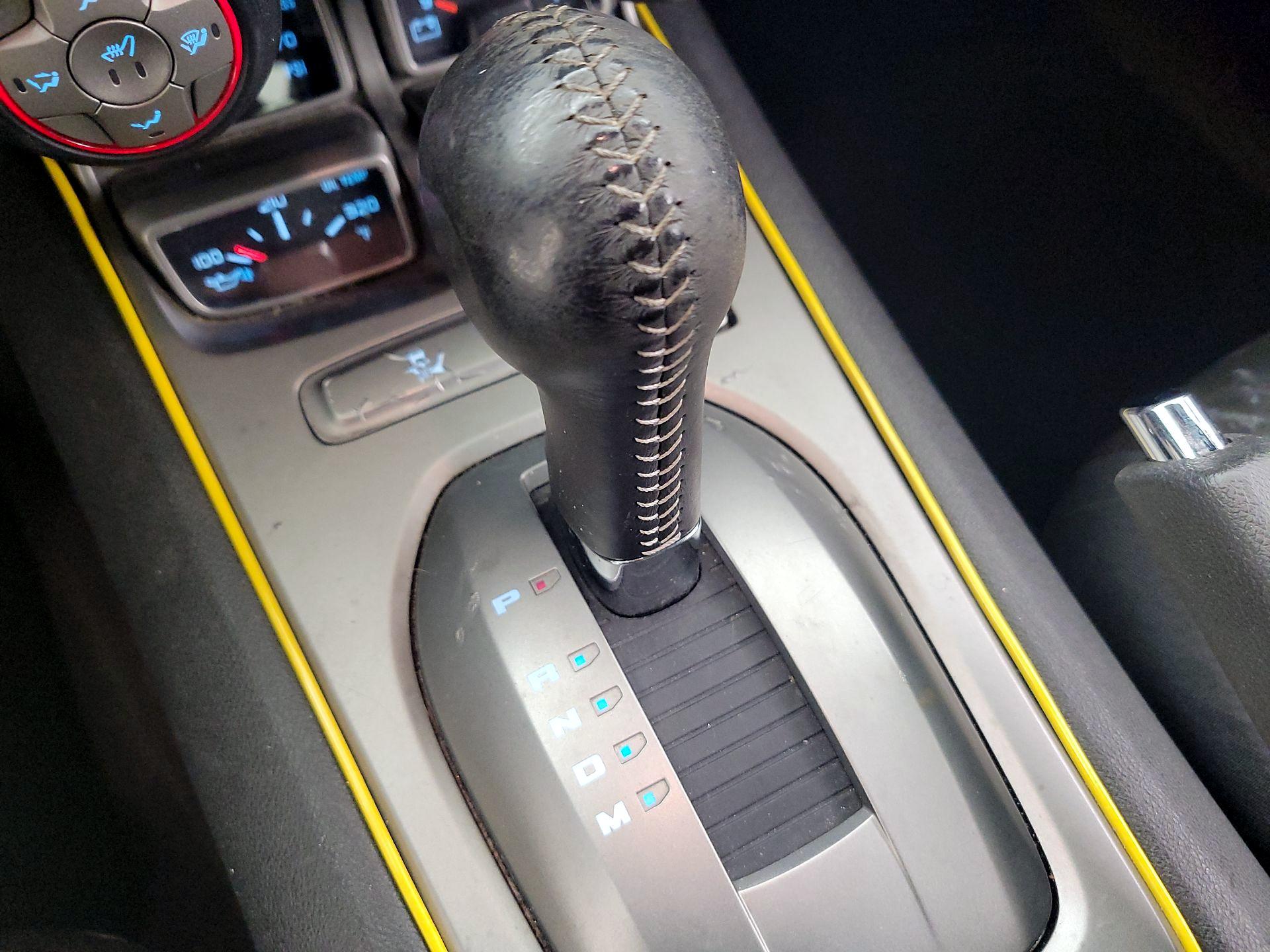 Thumbnail: 2015 Chevrolet Camaro - 18