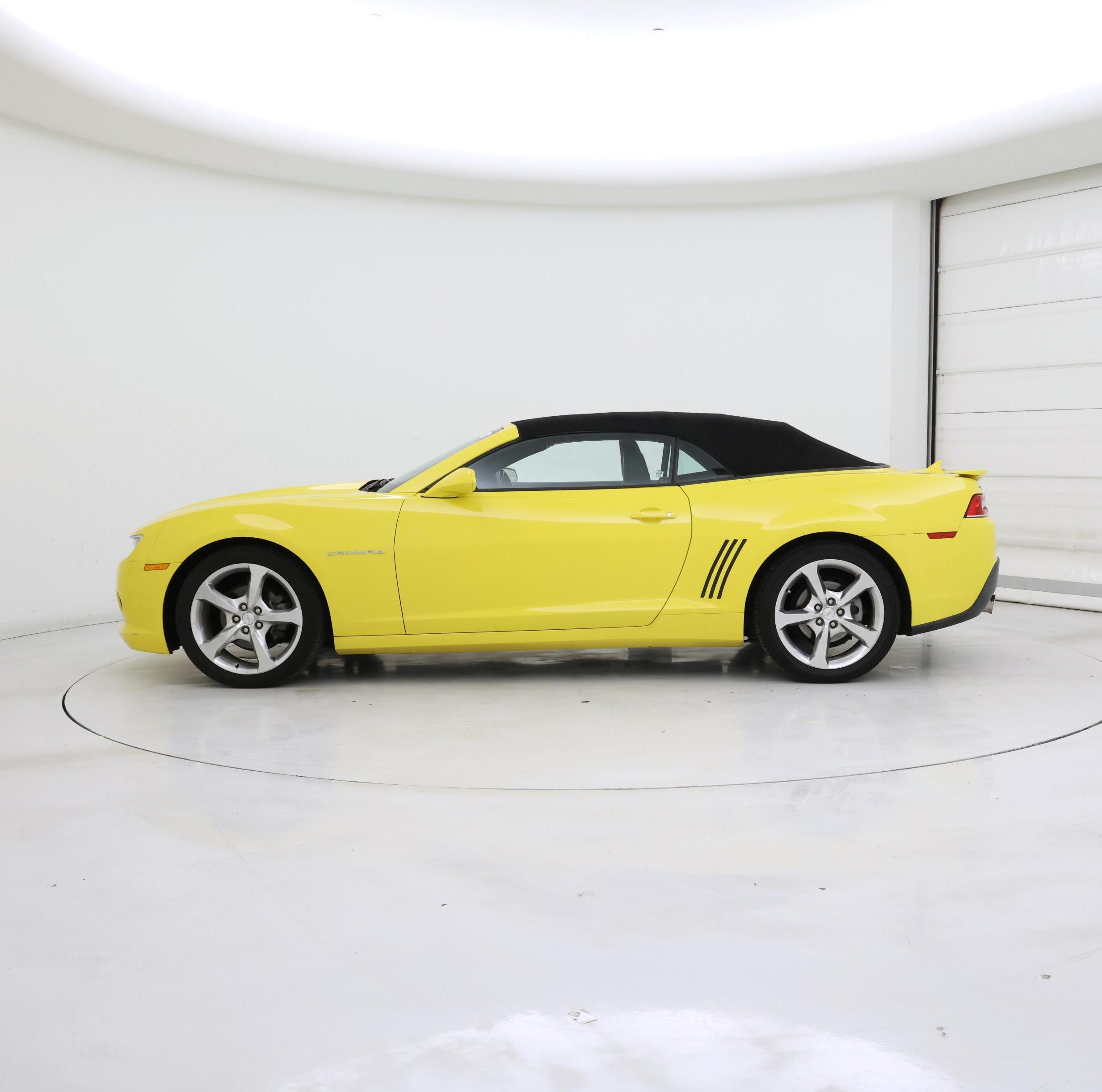 Thumbnail: 2015 Chevrolet Camaro - 3