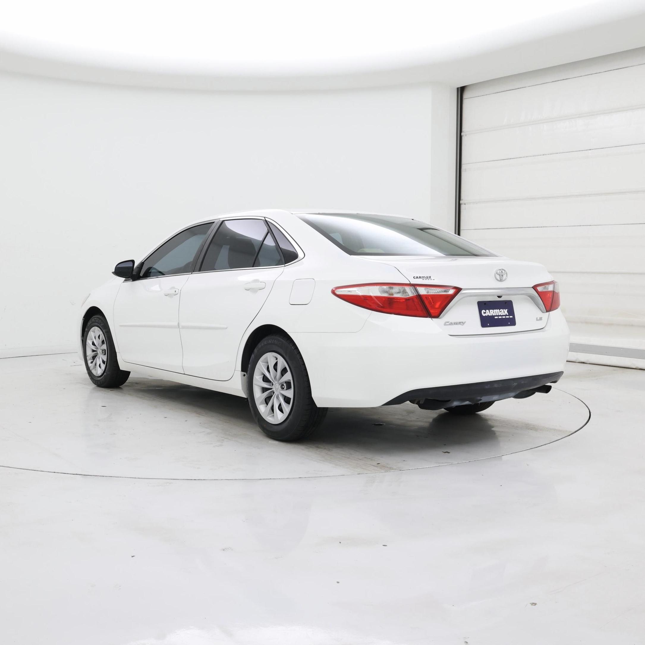 Thumbnail: 2015 Toyota Camry - 2