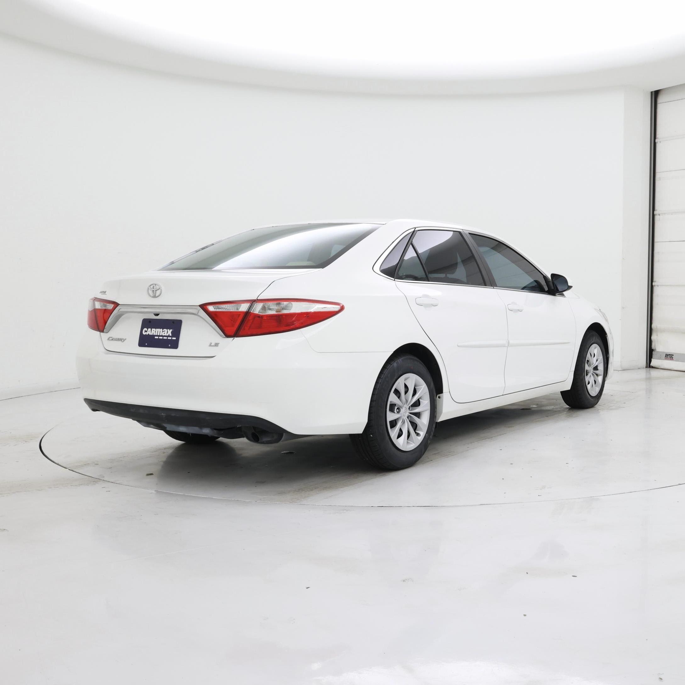 Thumbnail: 2015 Toyota Camry - 8