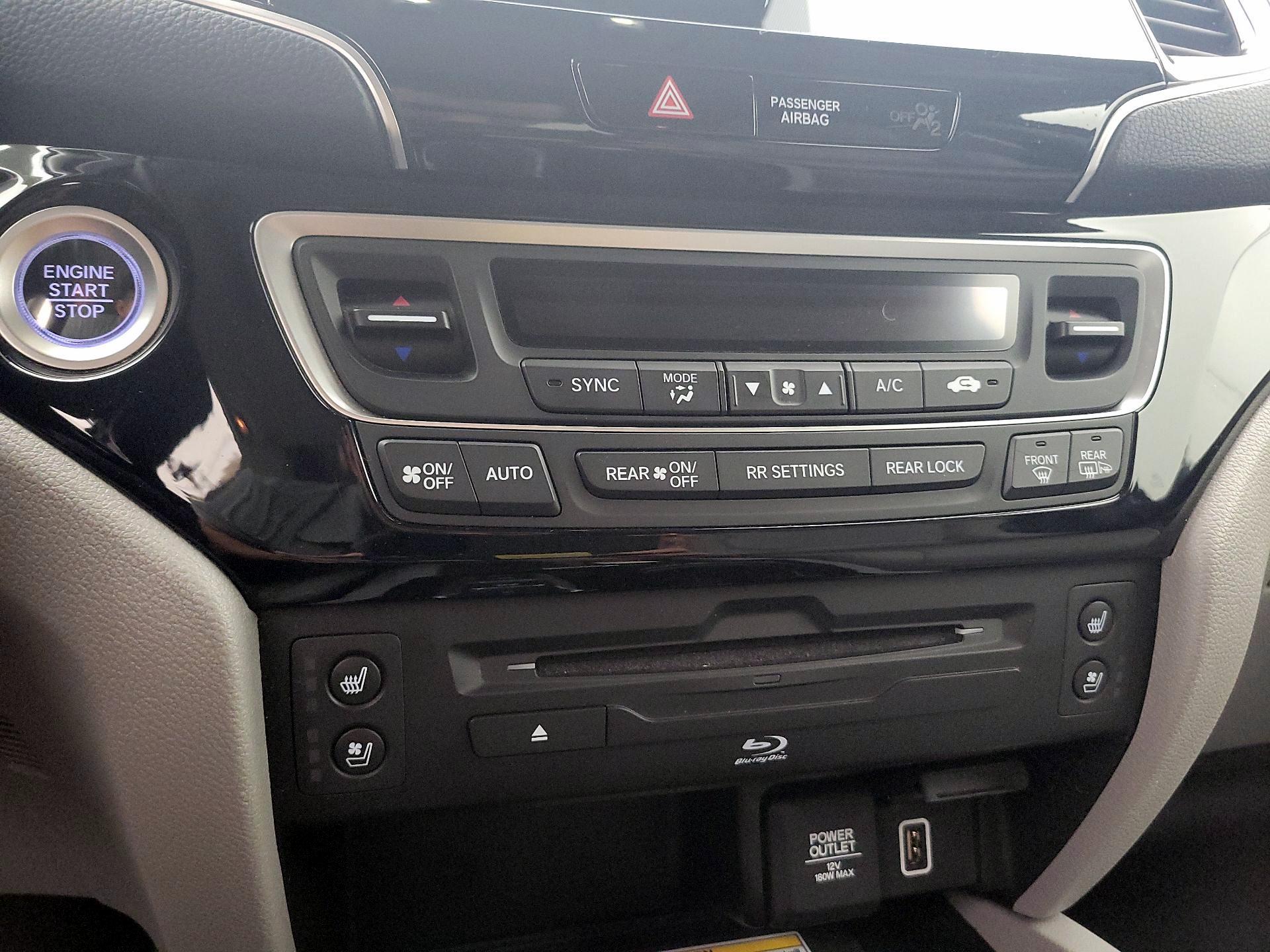 Thumbnail: 2021 Honda Pilot - 17