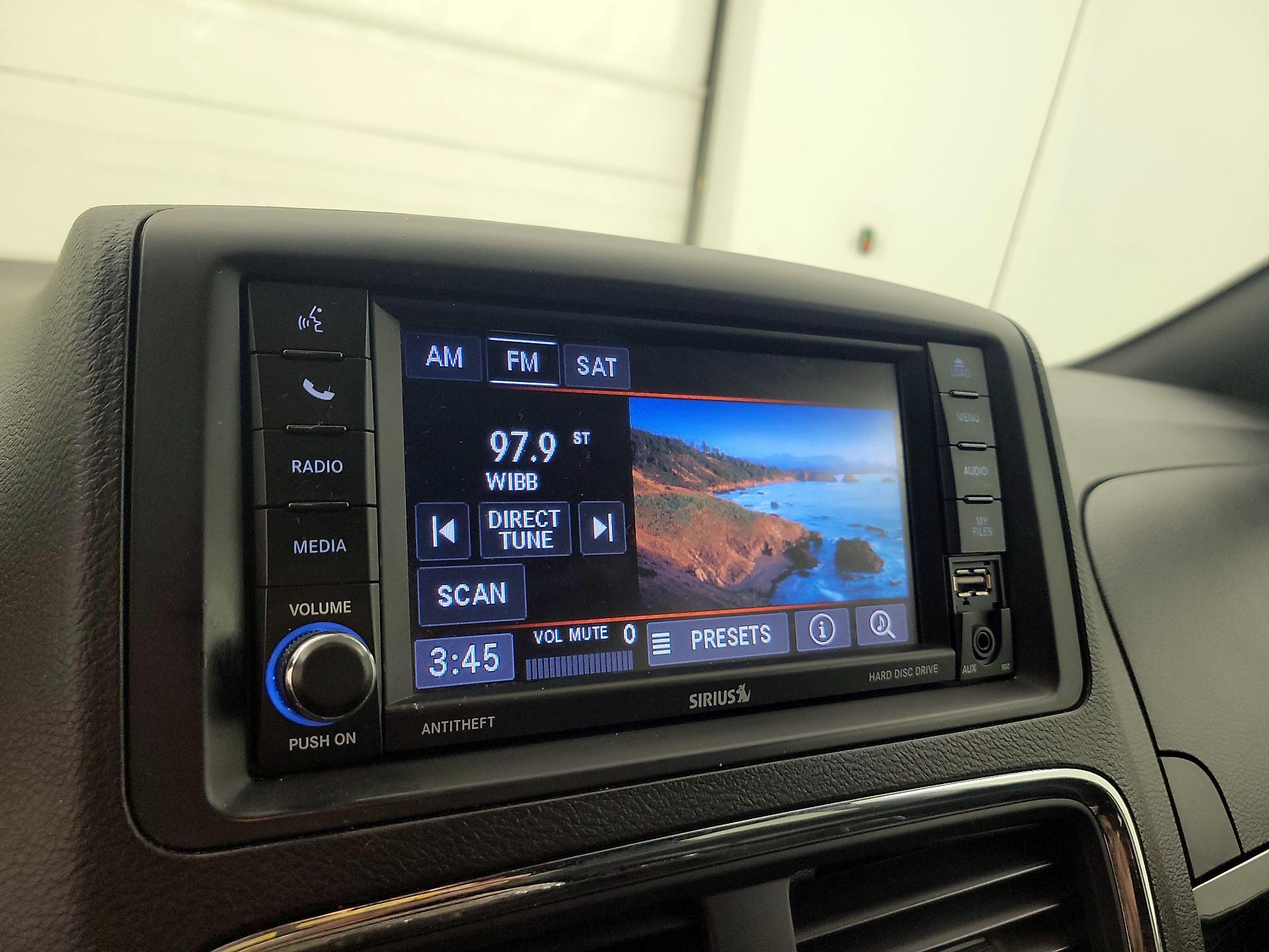 Thumbnail: 2019 Dodge Grand Caravan - 15