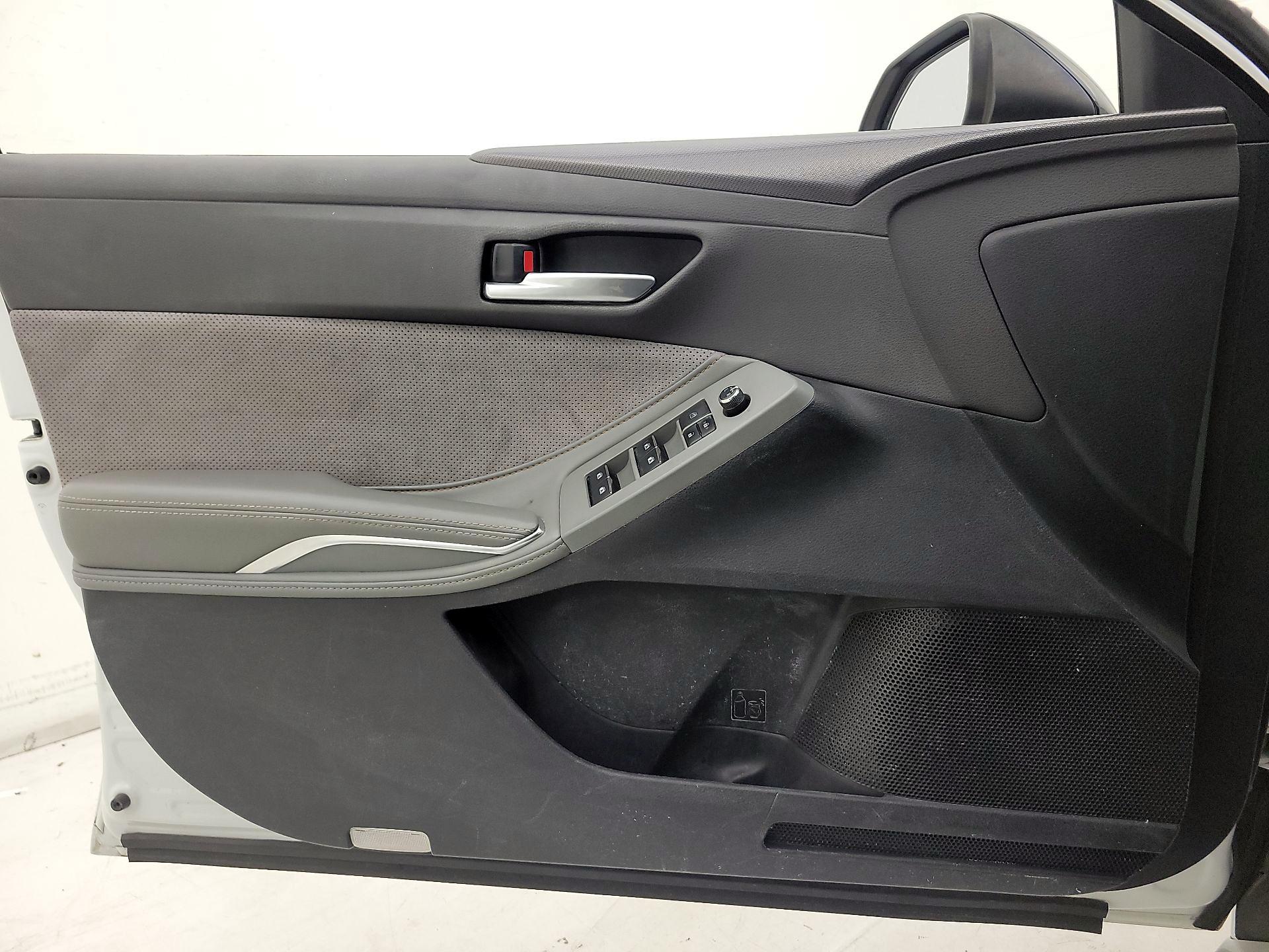 Thumbnail: 2019 Toyota Avalon - 12