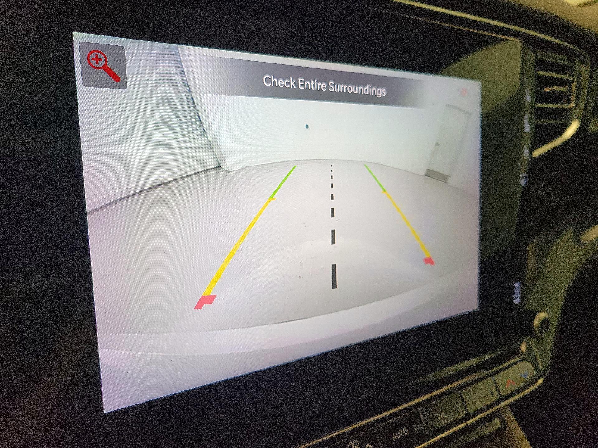 Thumbnail: 2023 Jeep Wagoneer - 15