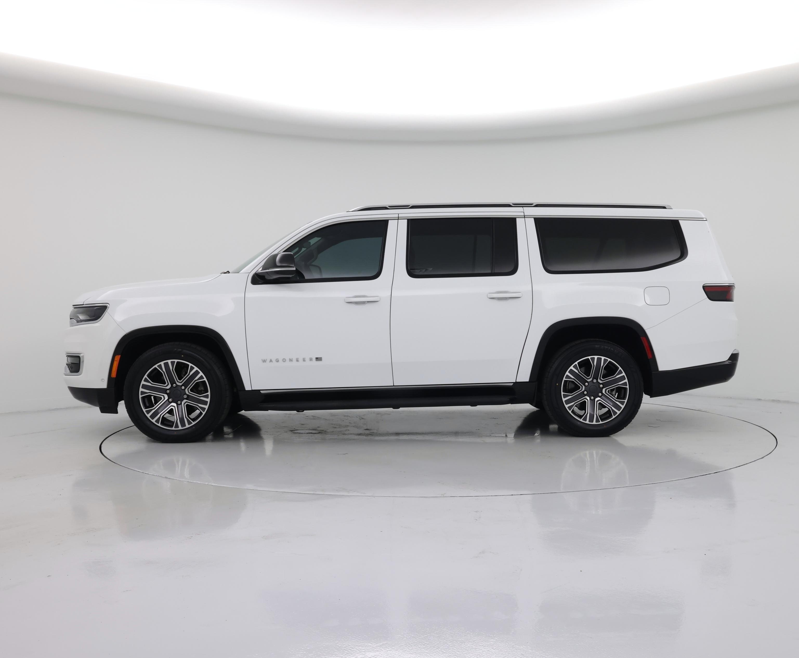 Thumbnail: 2023 Jeep Wagoneer - 3