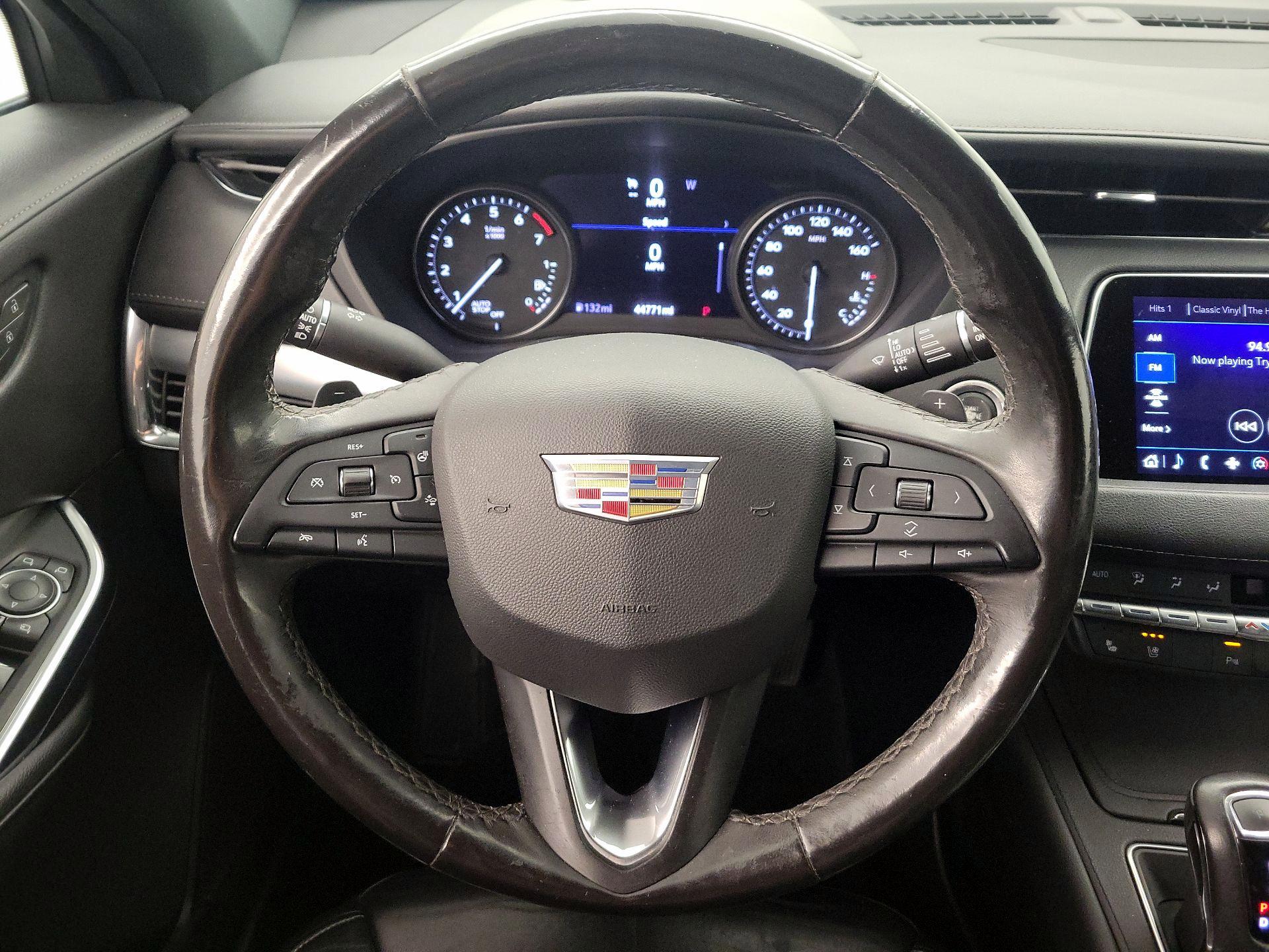 Thumbnail: 2019 Cadillac XT4 - 10