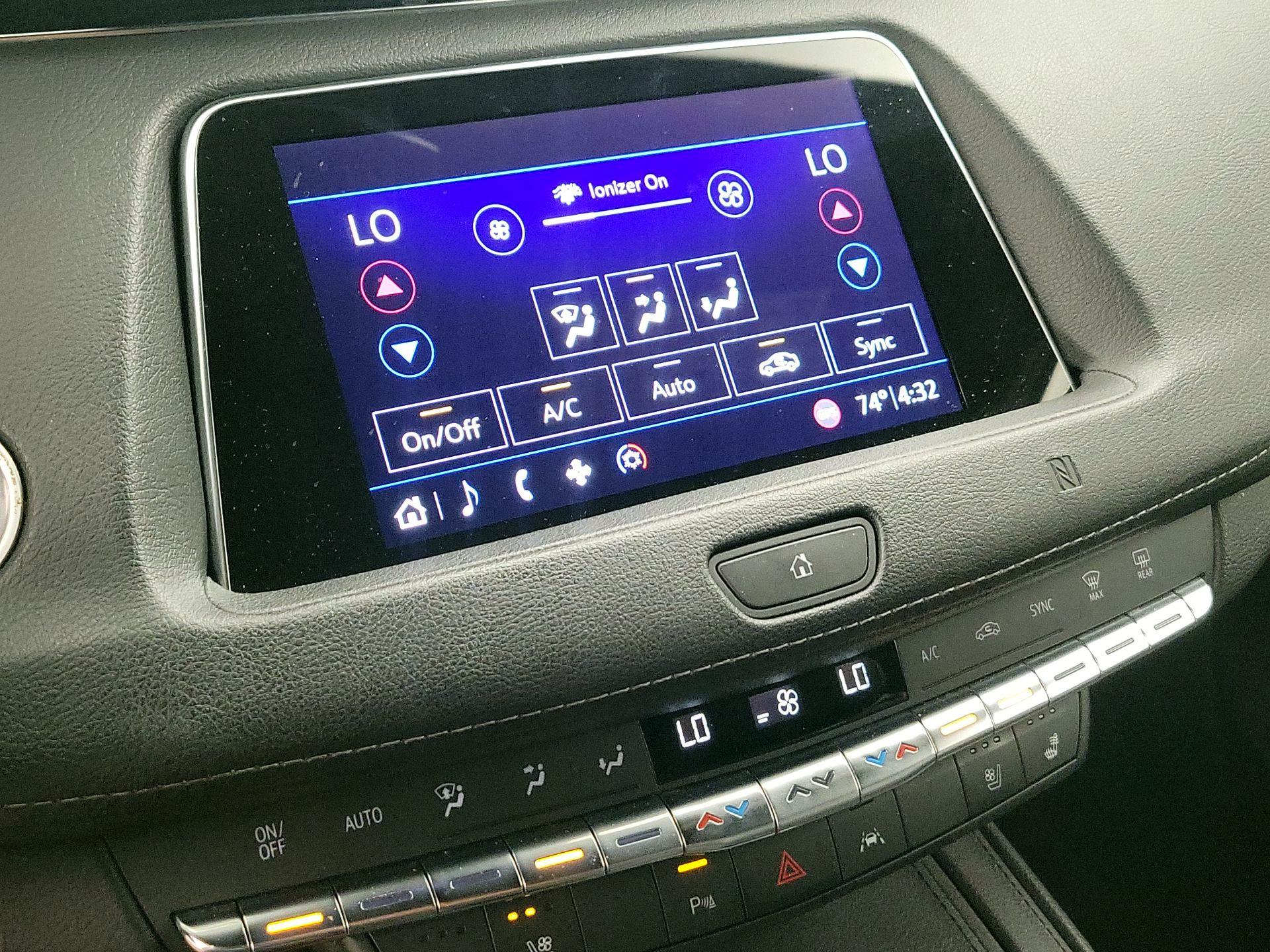 Thumbnail: 2019 Cadillac XT4 - 16