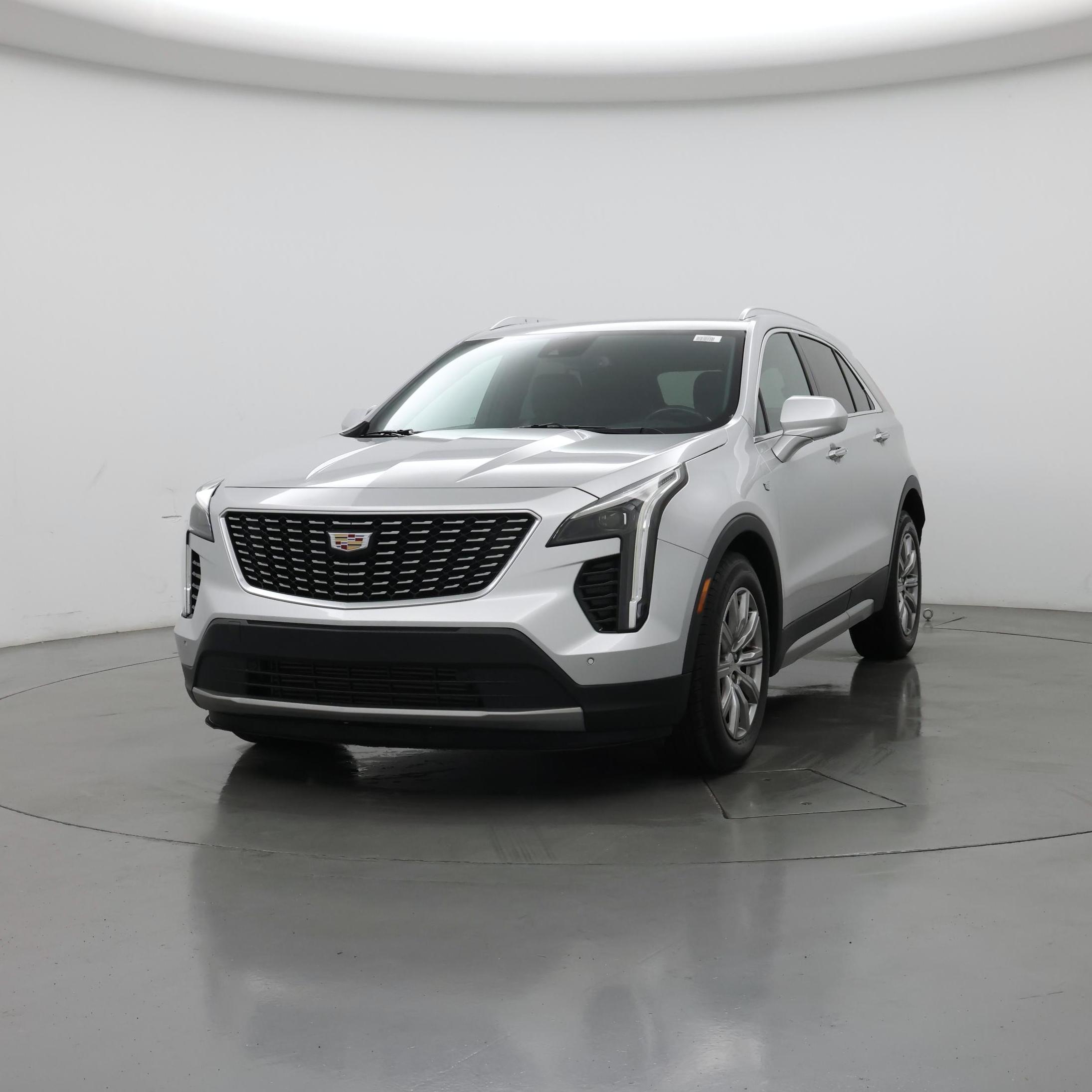 Thumbnail: 2019 Cadillac XT4 - 4