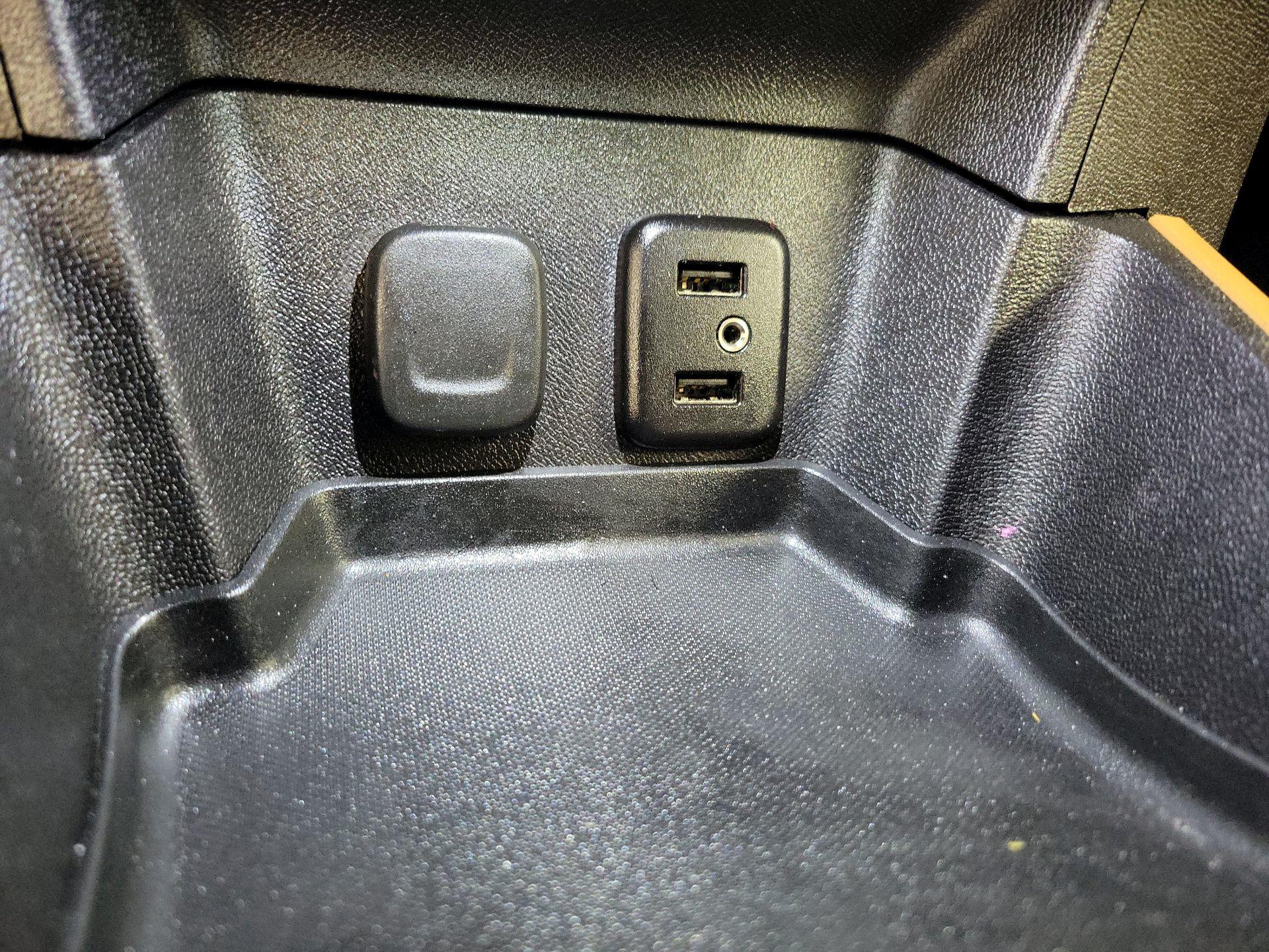 Thumbnail: 2018 Chevrolet Volt - 19