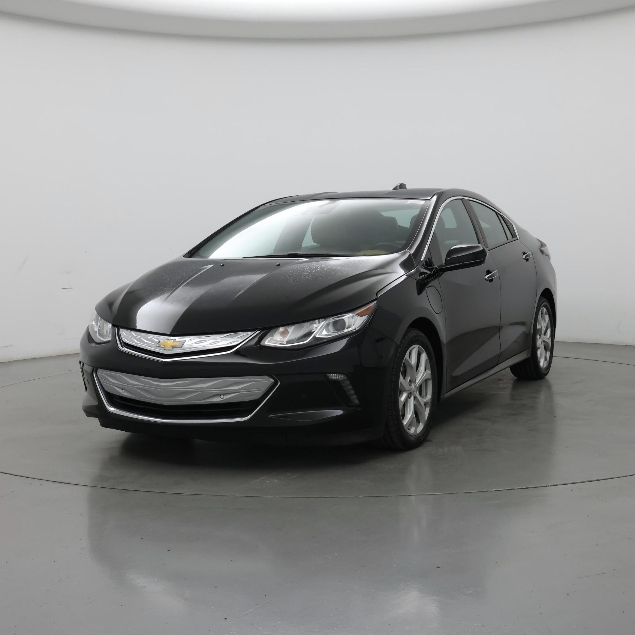 Thumbnail: 2018 Chevrolet Volt - 4