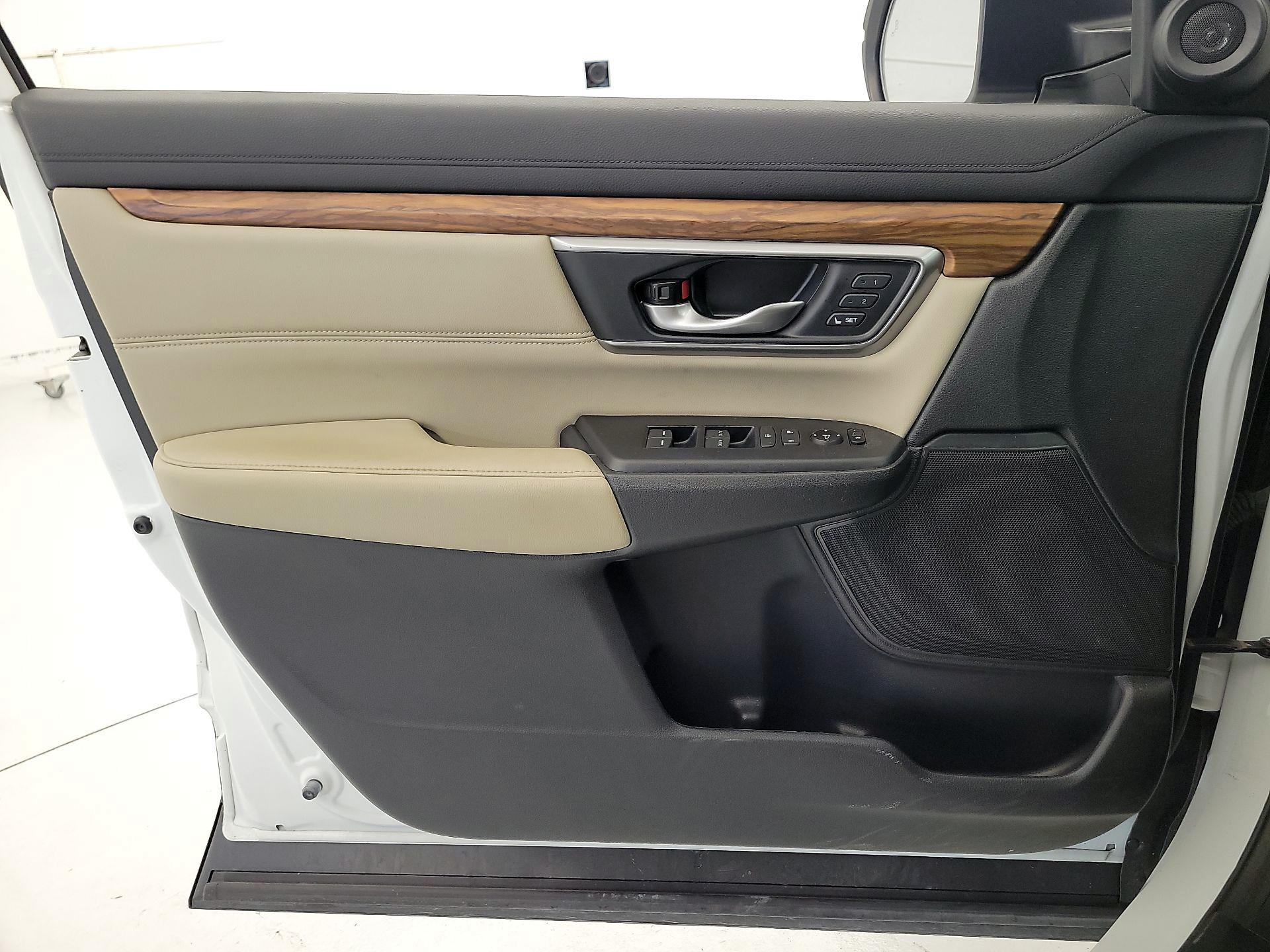 Thumbnail: 2019 Honda CR-V - 12