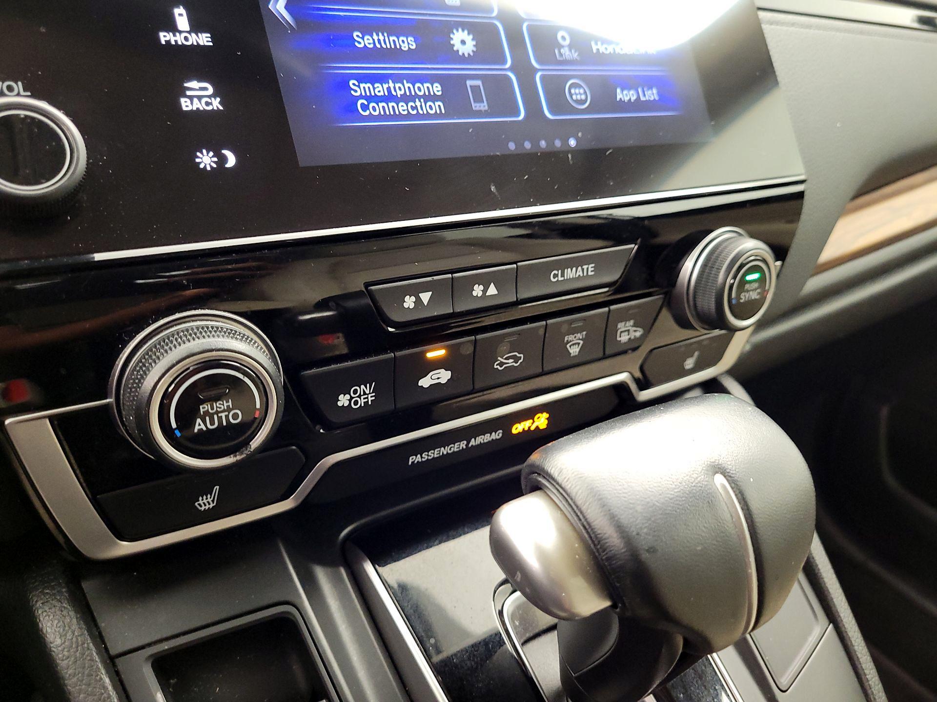 Thumbnail: 2019 Honda CR-V - 17