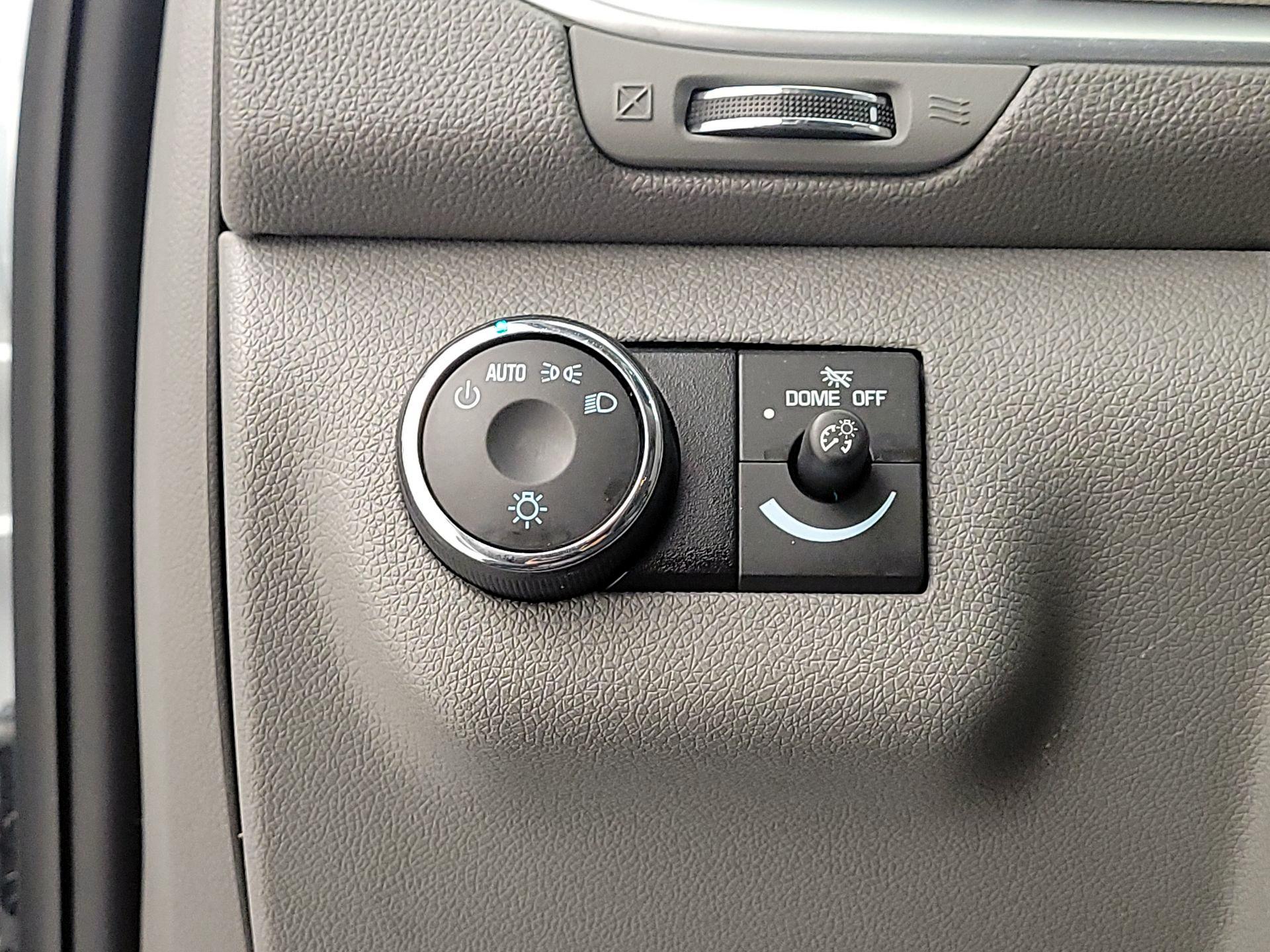 Thumbnail: 2017 Chevrolet Traverse - 13